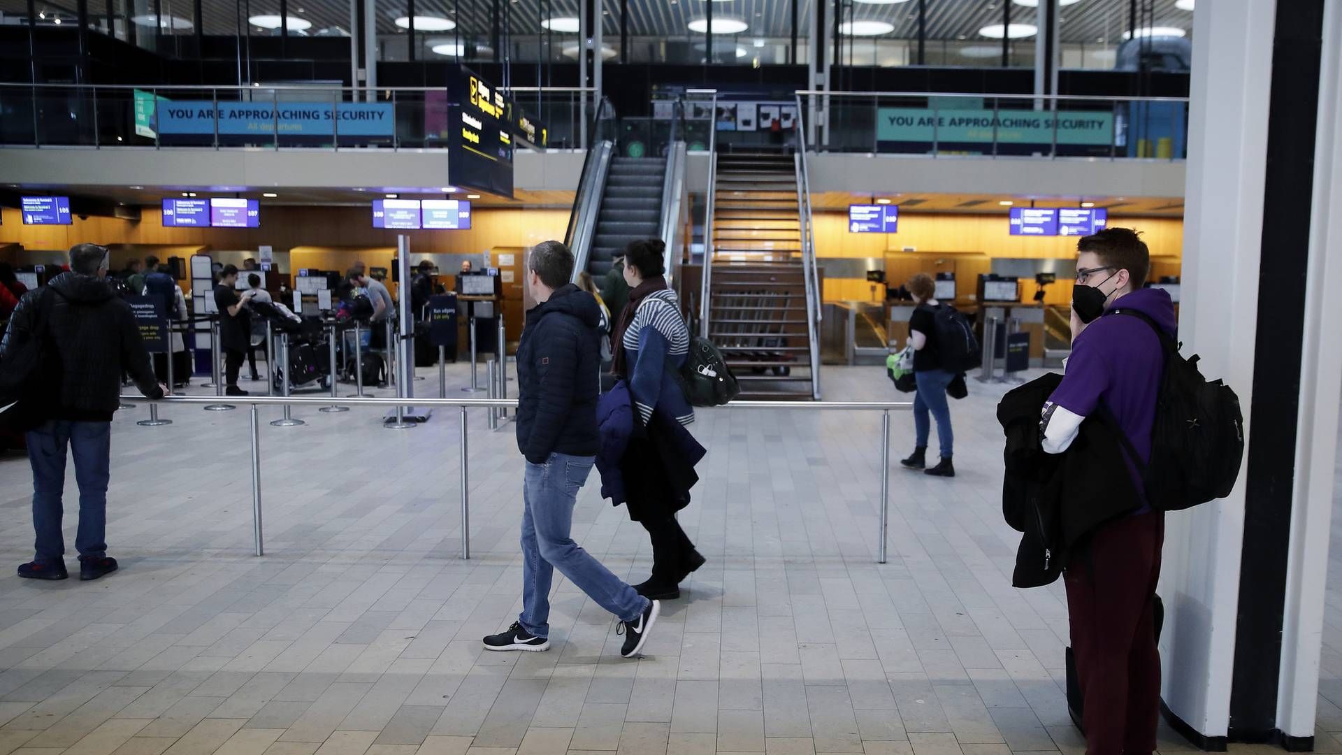 Der er flere passagerer i Københavns Lufthavn, og mange af dem rejser igen til Europas storbyer. | Foto: Jens Dresling