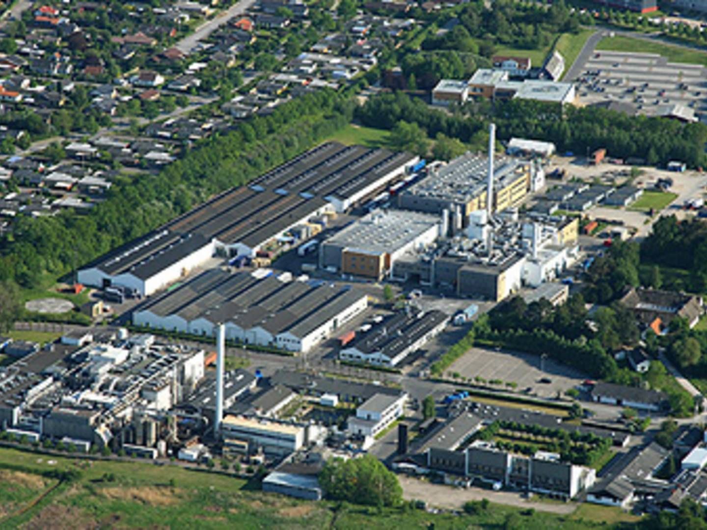 Topsoe har i dag en kæmpe katalysator-fabrik i Frederikssund (billedet). Fra 2024 får koncernen også en kæmpe elektrolysefabrik i Herning | Foto: Haldor Topsøe PR