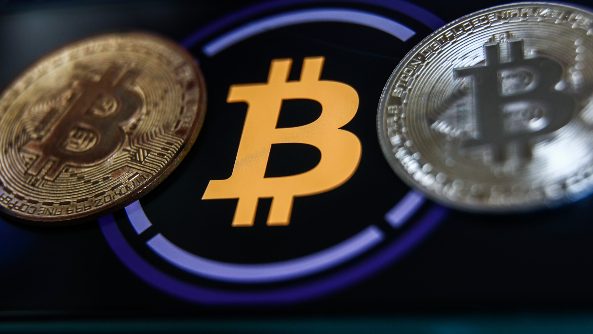 Das Bitcoin-Logo | Foto: picture alliance / NurPhoto | Jakub Porzycki