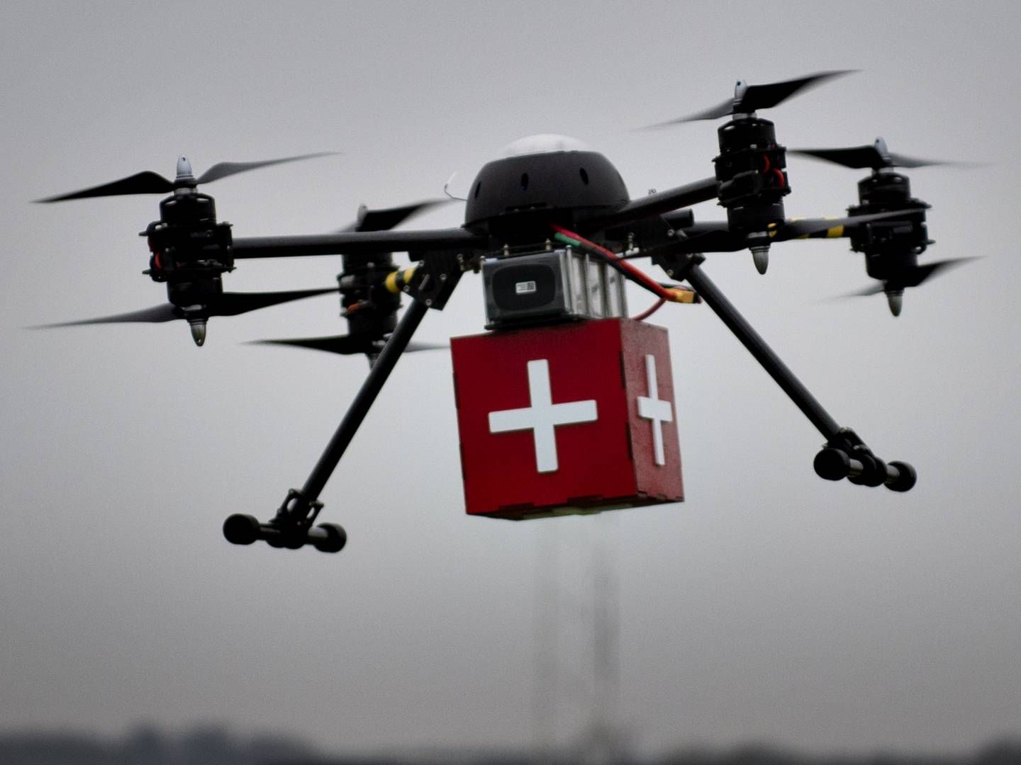 Der findes allerede i dag en sundhedsdrone i Danmark, som flyver mellem Svendborg og Ærø. | Foto: Brian Karmark/IND