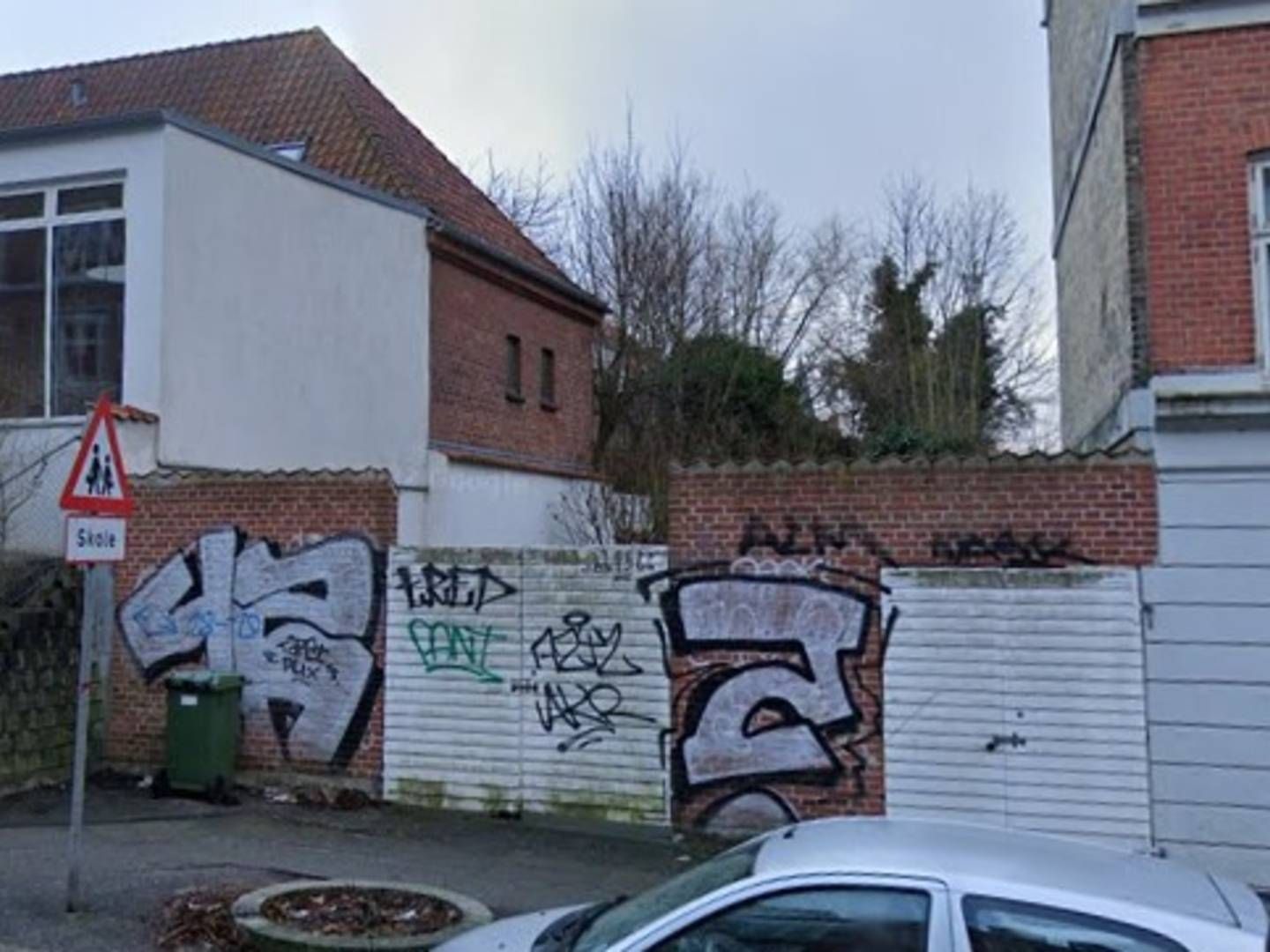 Denne 200 kvm byggegrund i det centrale Aarhus har været genstand for en retssag, som kuratellet i Råhus Construction førte mod et selskab ejet af Stephan Sørensen. | Foto: Google Street View