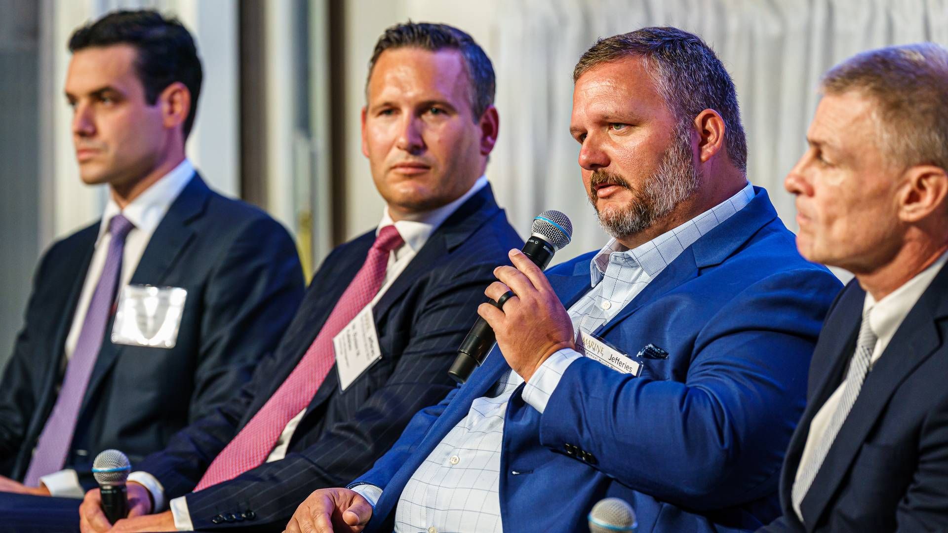 Panel discussion at the Marine Money conference in New York. From left: Eduardo Maranhao (Golar LNG), Øystein Kalleklev (Flex LNG), Dain Detillier (Q-LNG Transport) og Mark Kremin (Seapeak). | Photo: David Butler