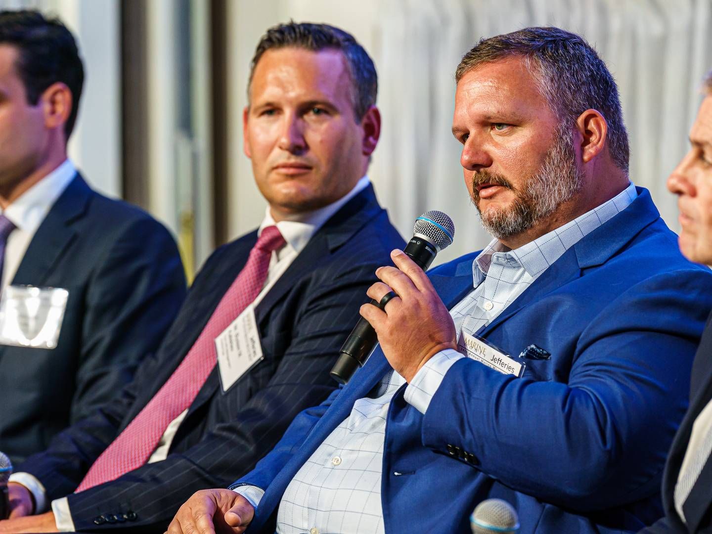 Panel discussion at the Marine Money conference in New York. From left: Eduardo Maranhao (Golar LNG), Øystein Kalleklev (Flex LNG), Dain Detillier (Q-LNG Transport) og Mark Kremin (Seapeak). | Photo: David Butler