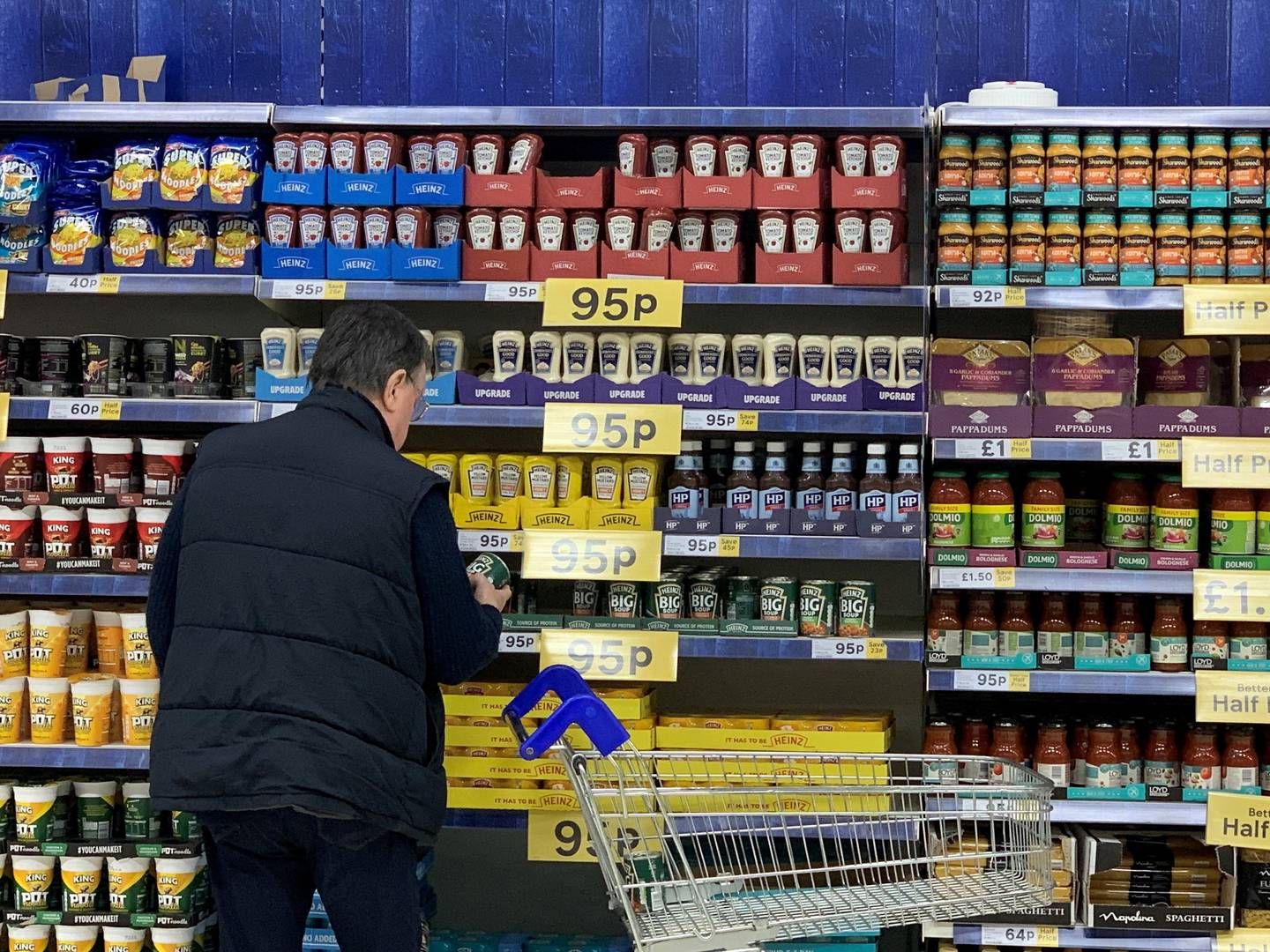Ny måling fra det britiske Office for National Statistics viser, at knap halvdelen af briterne har købt færre fødevarer de sidste to uger på grund af højere priser. | Foto: Phil Noble/Reuters/Ritzau Scanpix