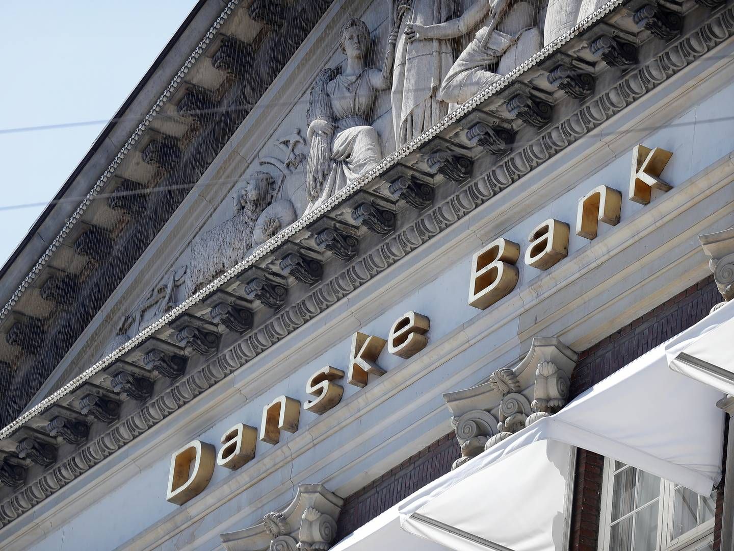 Danske Bank venter nu et overskud på 10-12 mia. kr. i 2022. Tidligere var forventningen et overskud på 13-15 mia. kr. | Foto: Jens Dresling