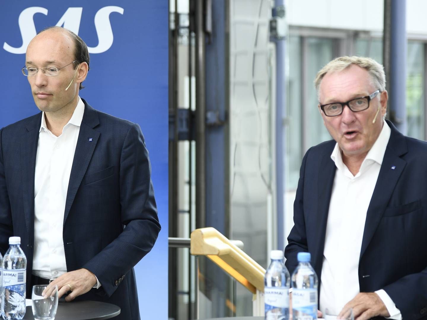 SAS-formand Carsten Dilling (th) og adm. direktør Anko van der Werff (tv) | Foto: Lars Schröder/TT/Ritzau Scanpix