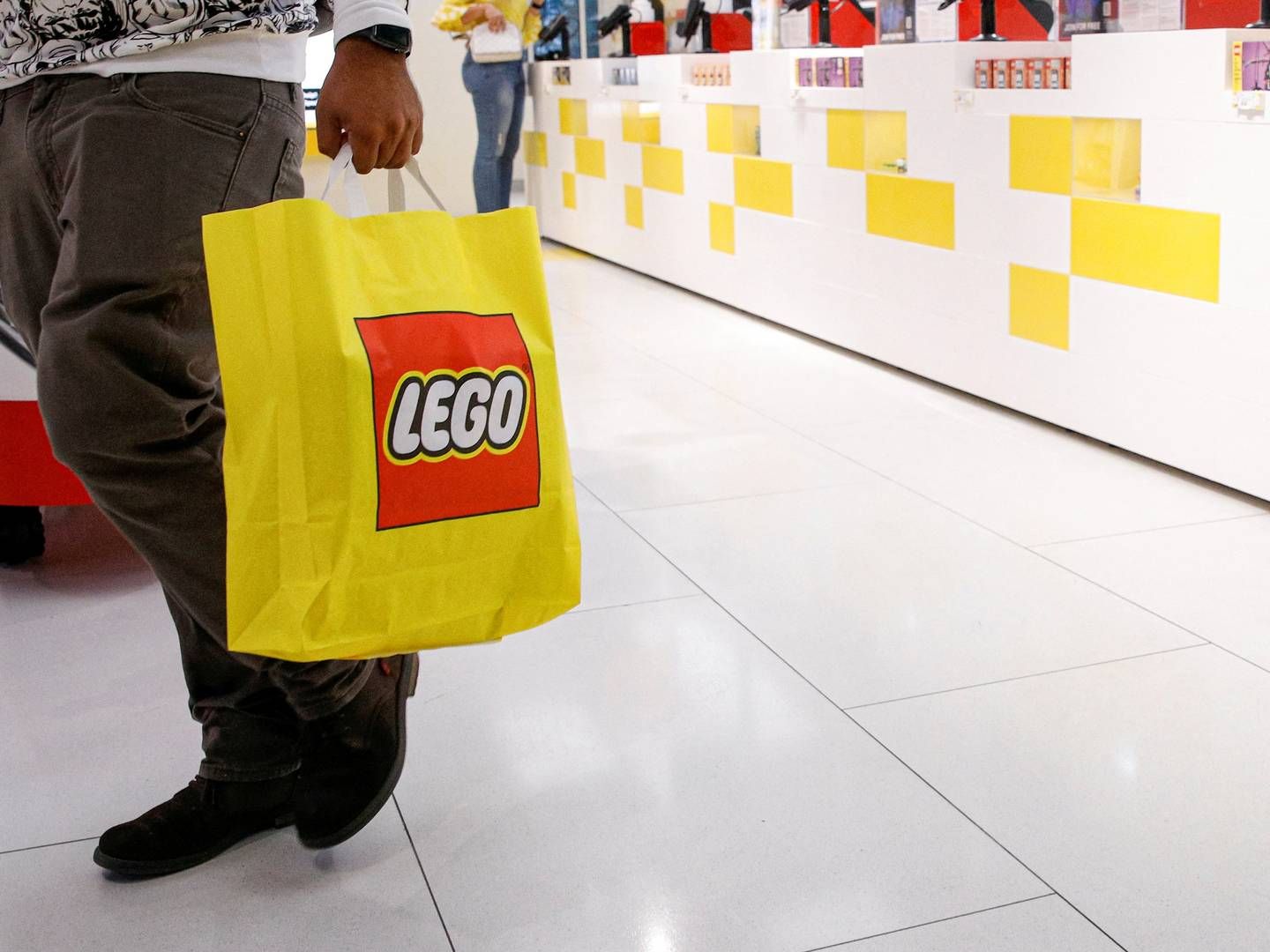 Lego vil holde ekstra øje med sine partnere i detailhandlen efter Rusland har gjort det lovligt at importere legoklodser uden legetøjskoncernens tilladelse. | Foto: BRENDAN MCDERMID/REUTERS / X90143