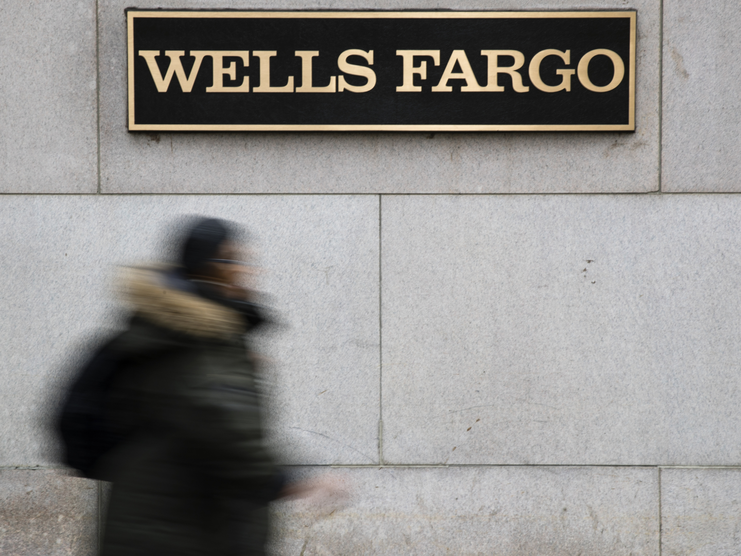 Schriftzug von Wells Fargo | Foto: picture alliance/AP Images | Matt Rourke