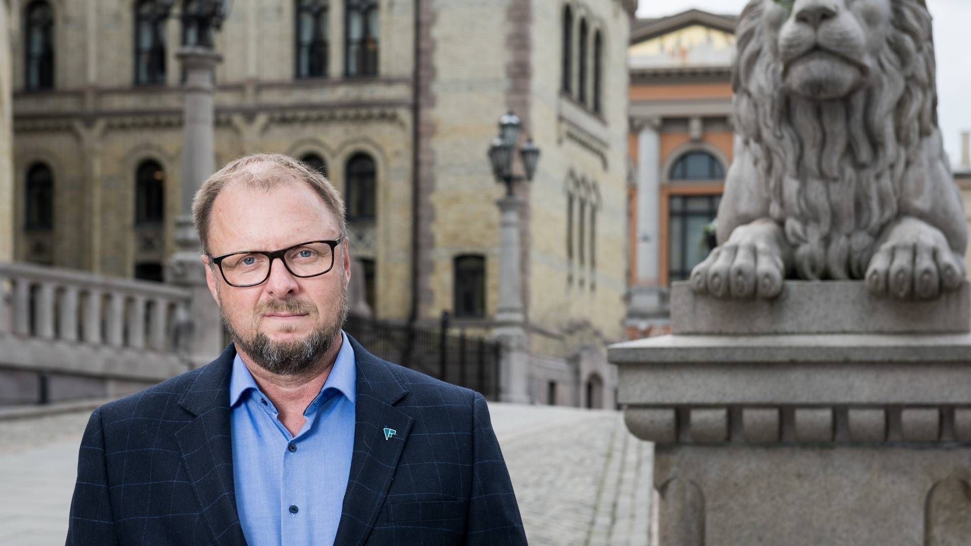 KOM IGJEN: Olav Kasland er fagdirektør i Forbrukerrådet, som ønsker fortgang i prosessen med å få en bedre ivaretakelse av de av oss som leier boligen sin. | Foto: John Trygve Tollefsen
