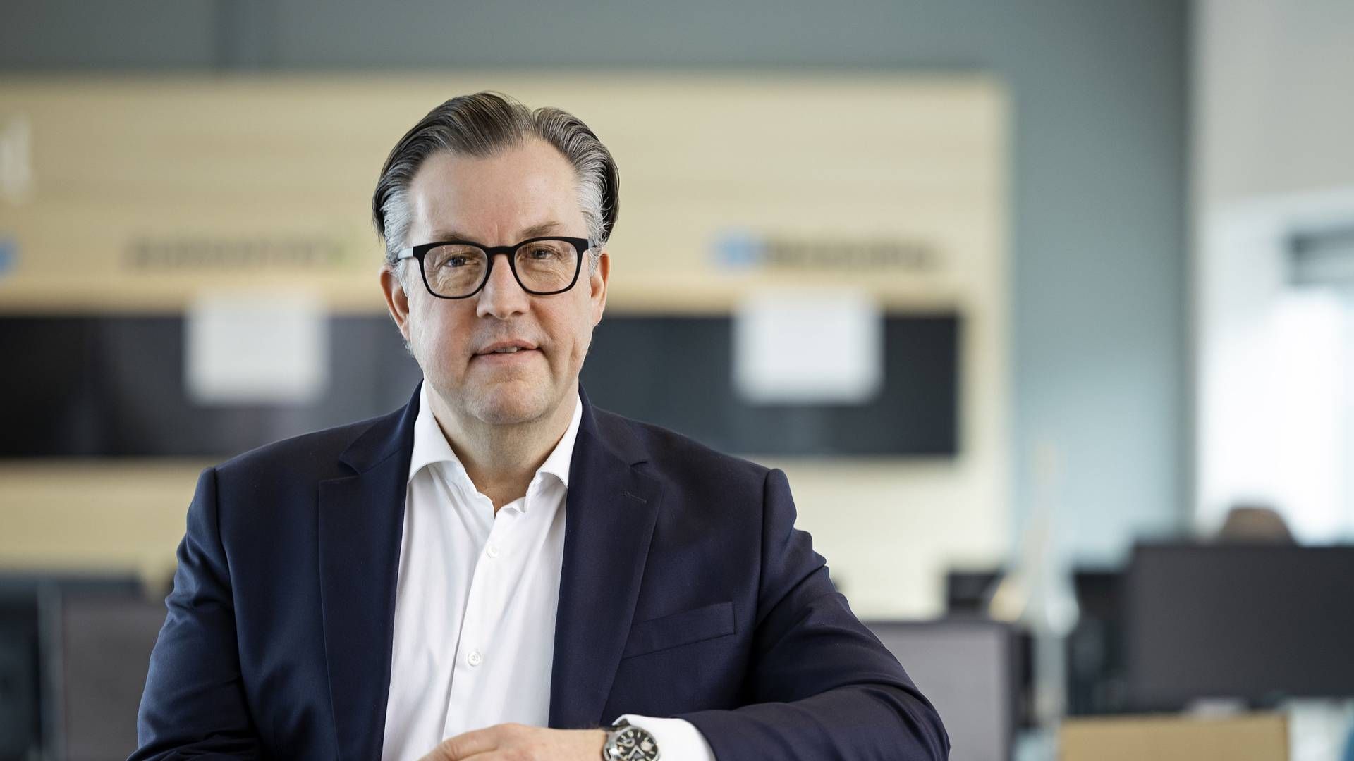 Lars Thomsen, adm. direktør i Telenor Danmark, fortæller, at man prøver at holde priserne i ro. | Foto: Telenor/PR