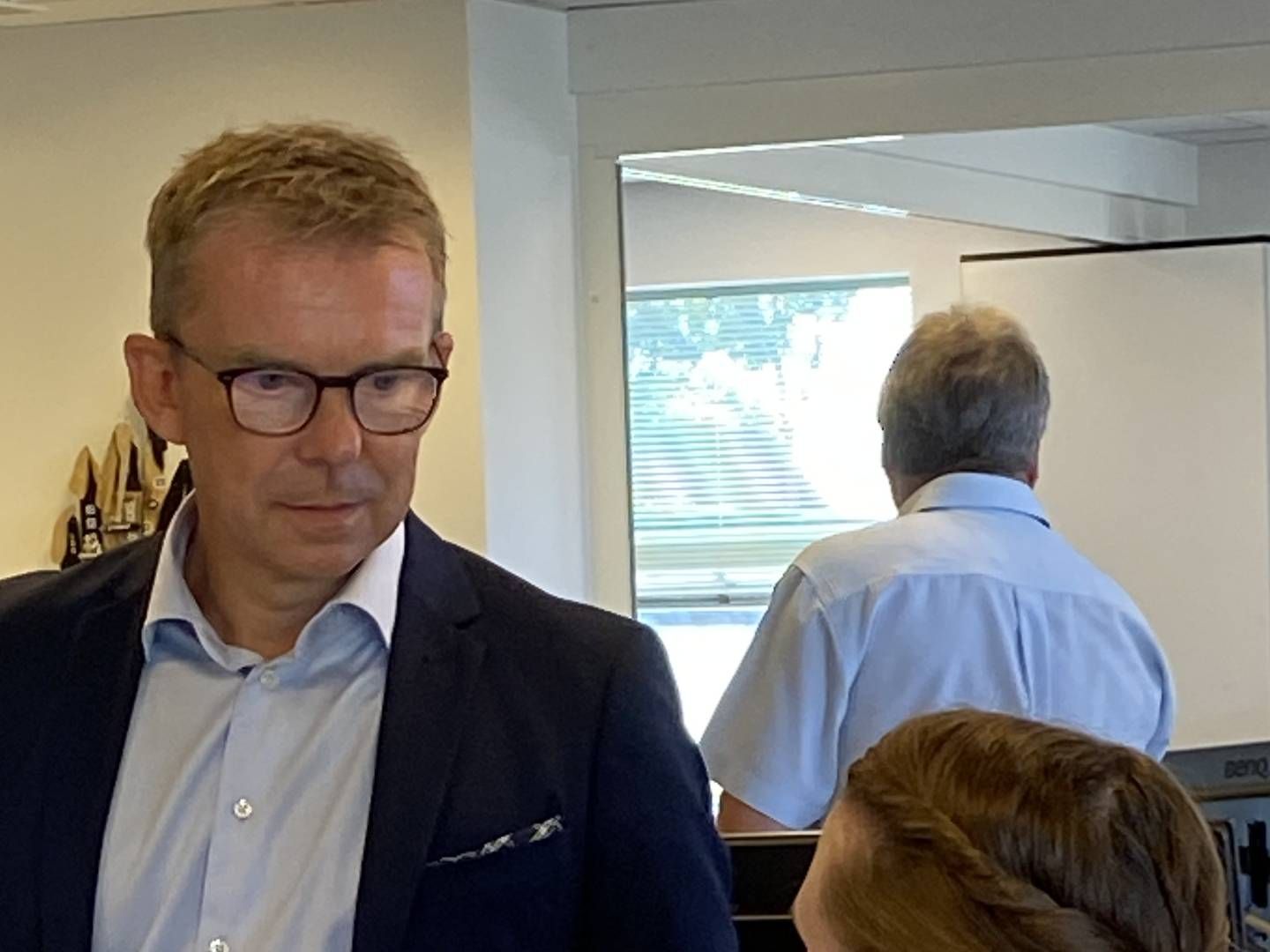 50-årige Alex B. Andersen har skiftet en andelskasse ud mod en af landets mindste sparekasser. | Foto: PR