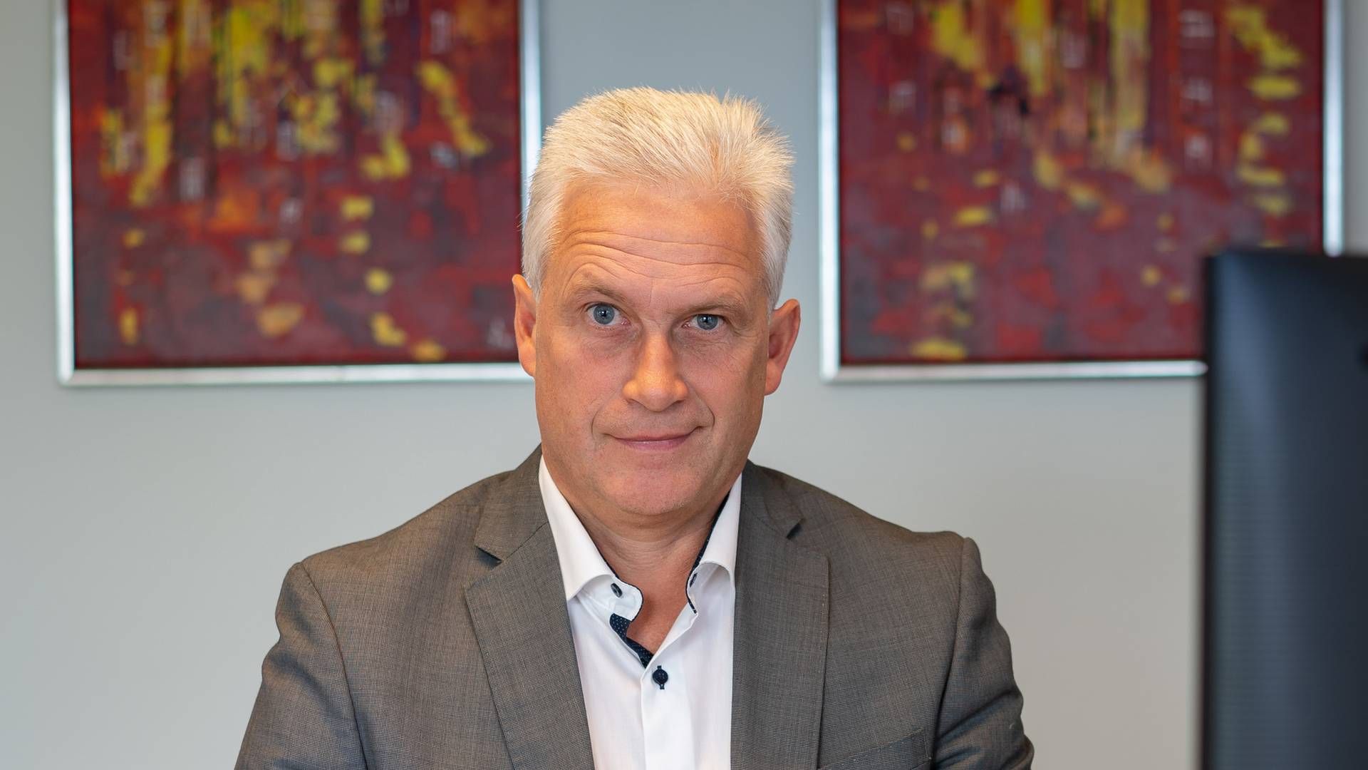 Adm. direktør Per Nørgaard Nielsen fra Sønderhå-Hørsted Sparekasse er tilfreds med resultat i 2022, selv om overskuddet er mere end halveret. | Foto: PR / Sønderhå-Hørsted Sparekasse
