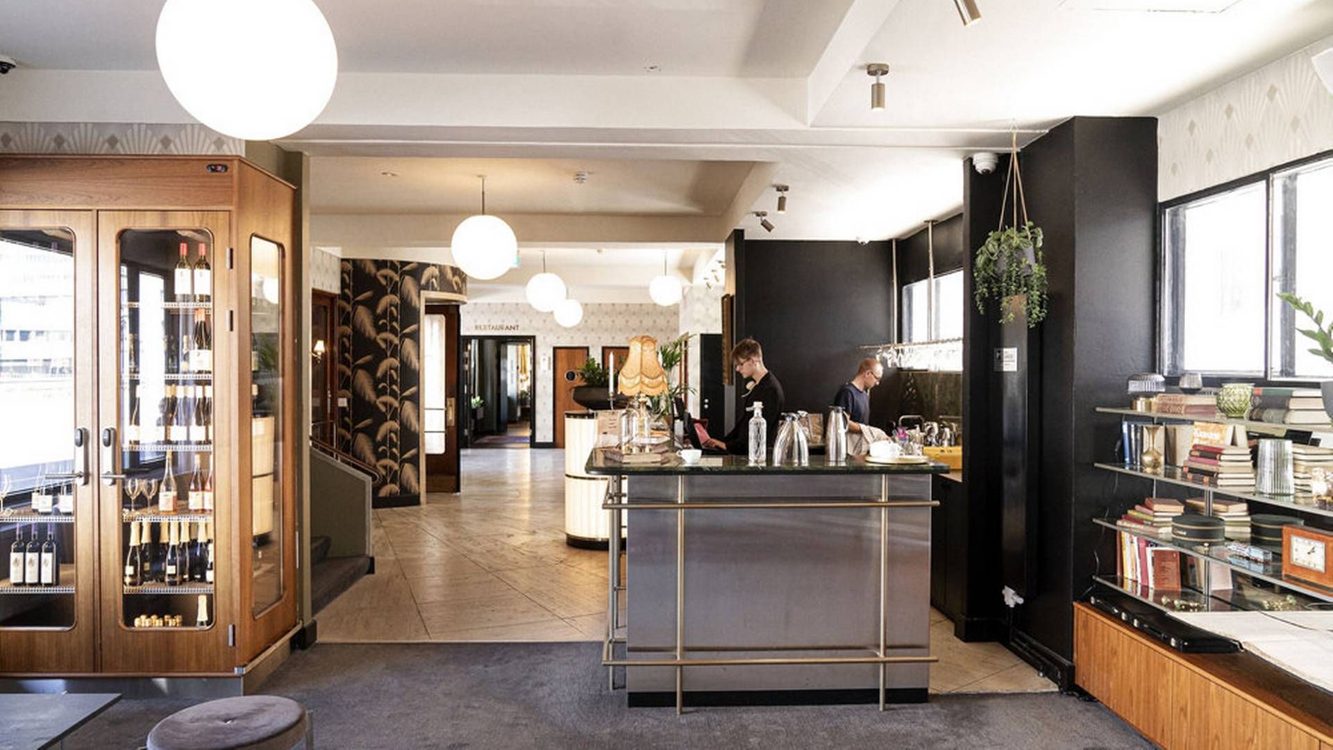 Det er blandt andet fremgang i hotel- og restaurationsbranchen, der ifølge Danmarks Statistik har fået dansk økonomi tilbage på sporet i andet kvartal. (Arkivfoto) | Foto: Mathias Svold/Ritzau Scanpix
