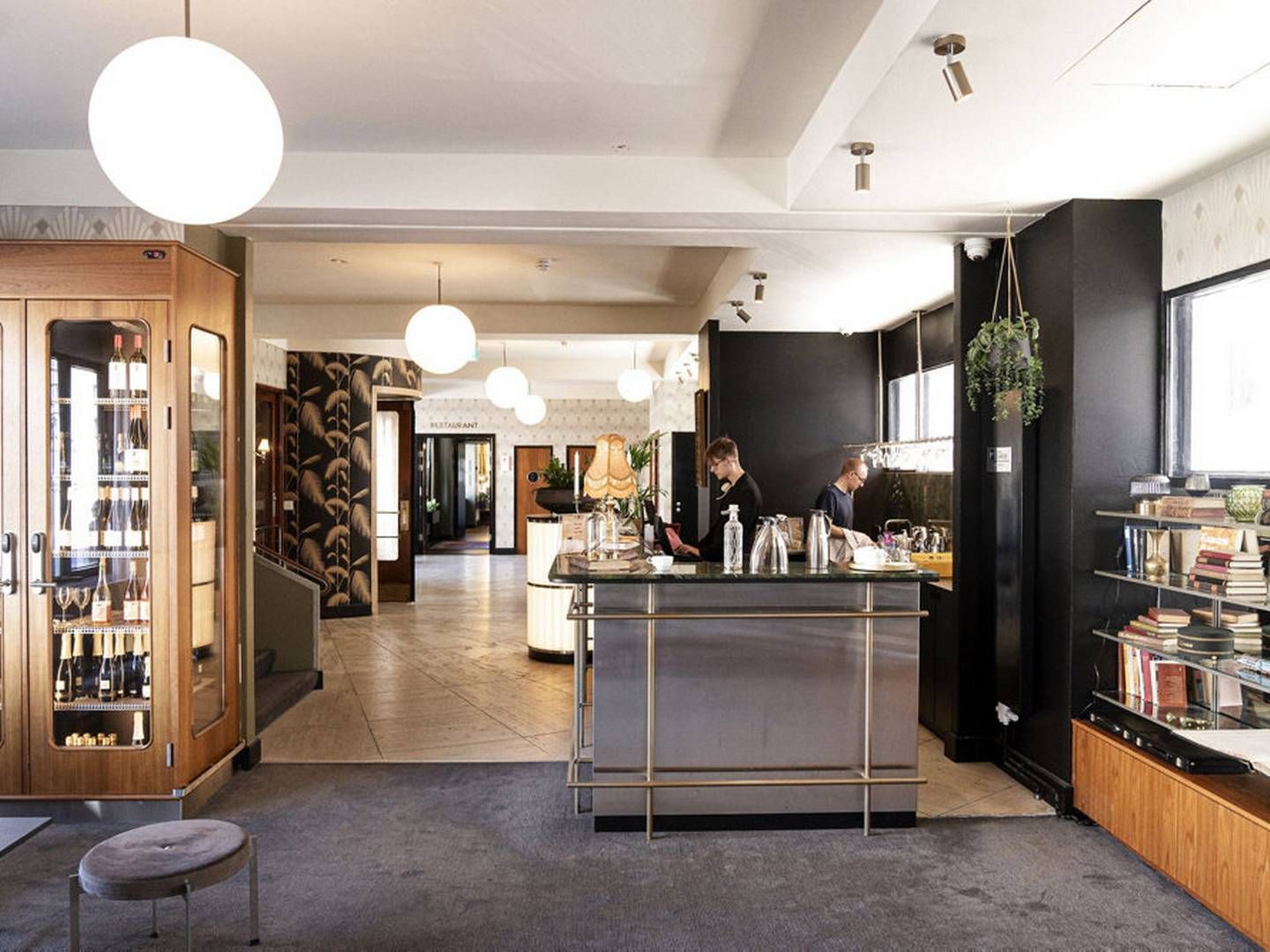 Det er blandt andet fremgang i hotel- og restaurationsbranchen, der ifølge Danmarks Statistik har fået dansk økonomi tilbage på sporet i andet kvartal. (Arkivfoto) | Foto: Mathias Svold/Ritzau Scanpix
