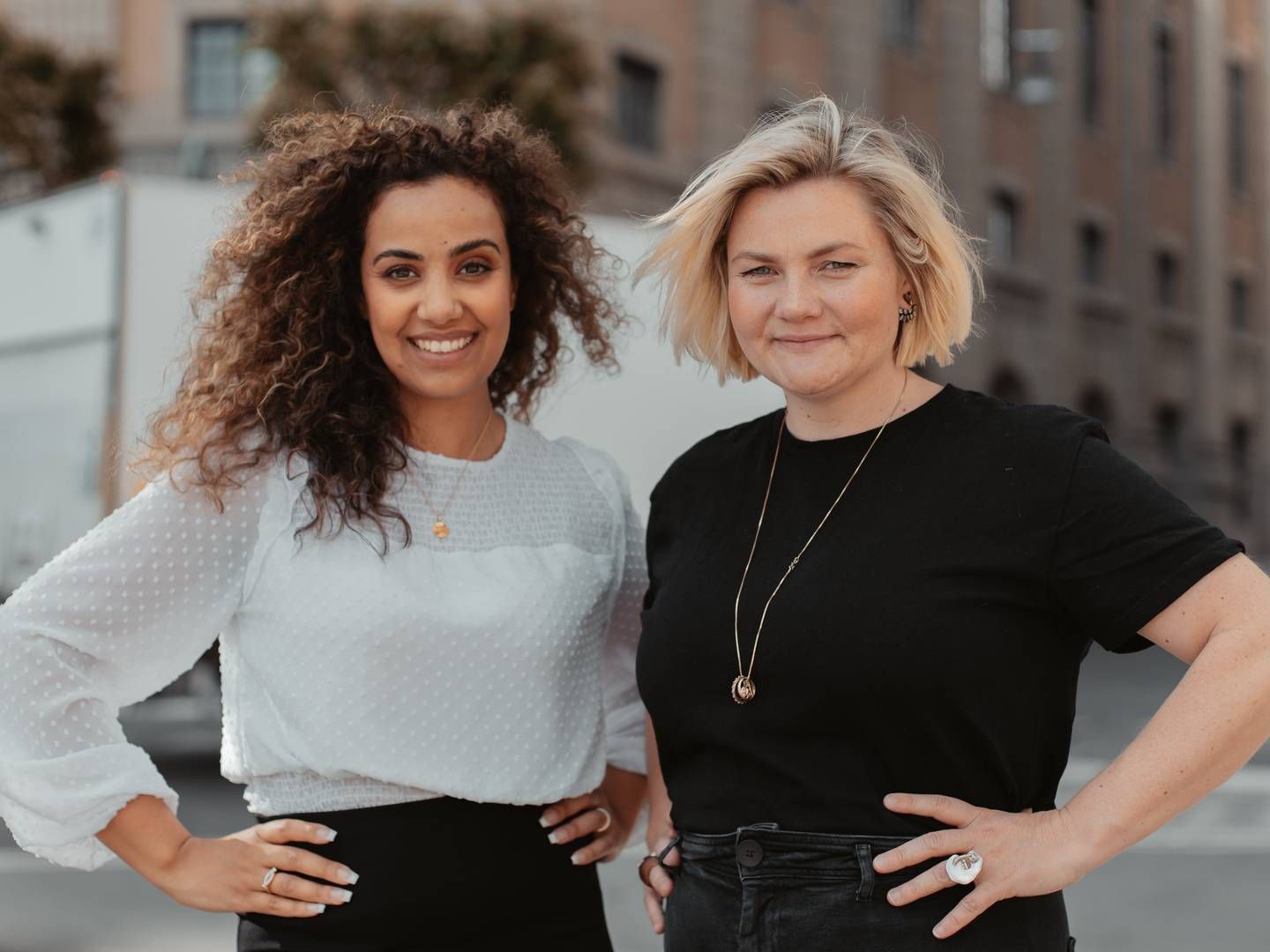 Nora Bavey og Thea Messel håber at være med til at bevise, at det kan betale sig at investere i underrepræsenterede grupper. | Foto: Unconventional Ventures / PR
