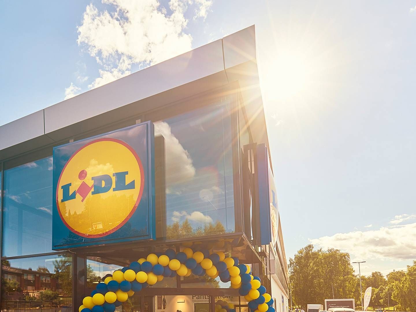 Lidl øgede i september personaleomkostningerne for anden gang i år med en investering på 39,5 mio. pund, der gør den tyskejede kæde til den bedst betalende supermarkedskæde i Storbritannien. | Foto: Pr