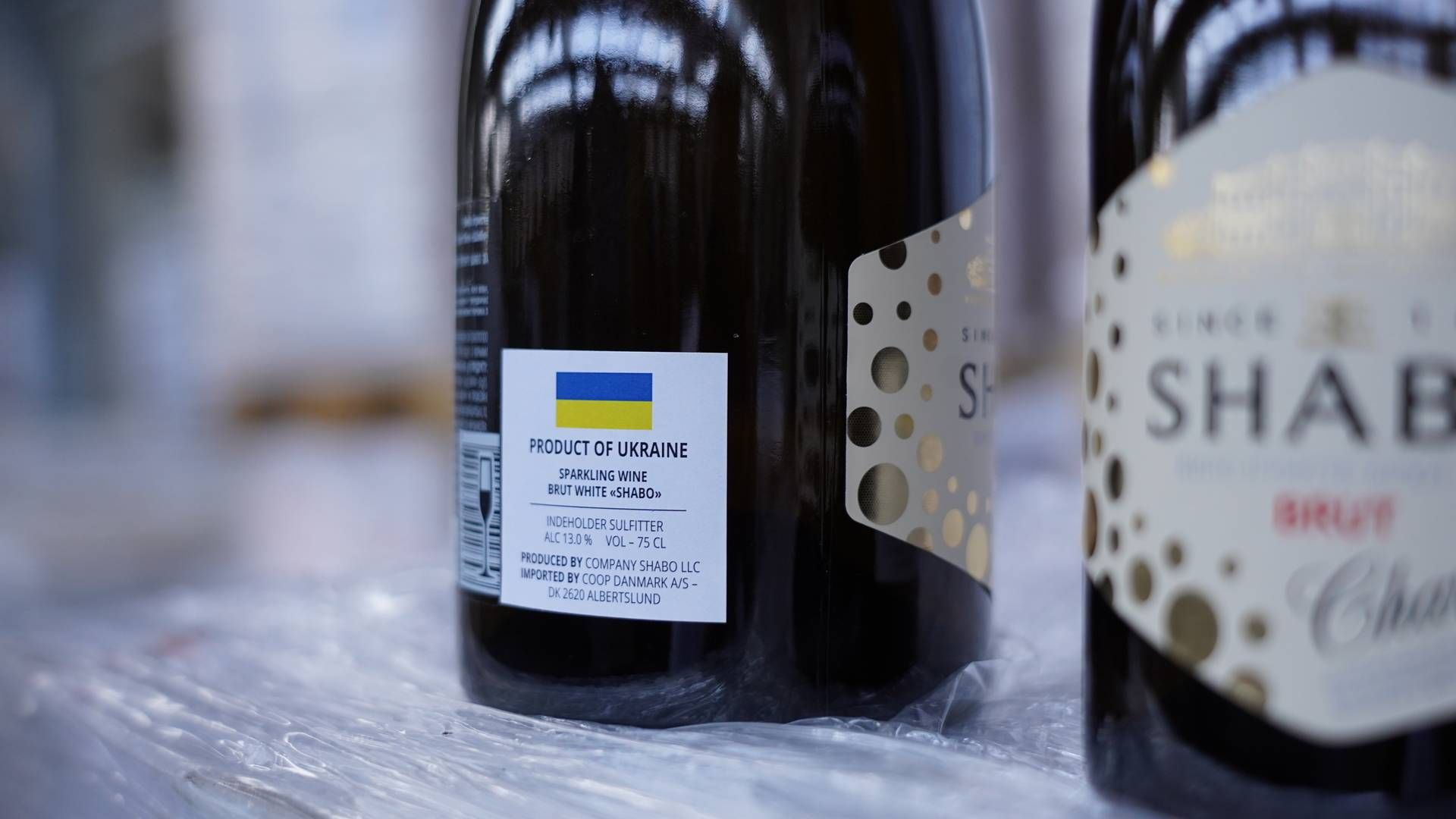 I første omgang vil Coop sælge ukrainsk vin i danske butikker. I løbet af efteråret vil flere varer fra Ukraine blive introduceret i dagligvarekoncernens butikker. | Foto: Coop/PR