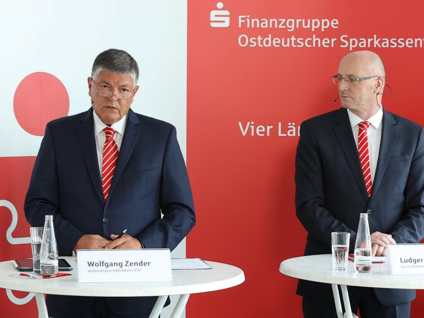 Wolfgang Zender und Ludger Weskamp. | Foto: Screenshot: FinanzBusiness