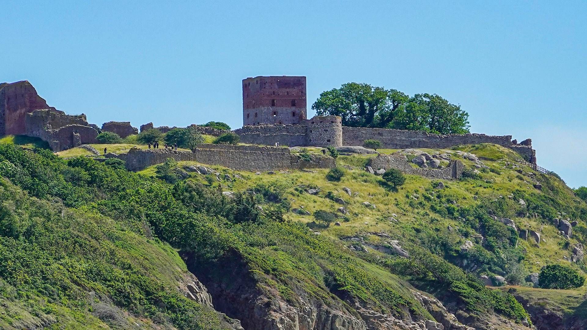 Energitopmødet var planlagt til at blive afholdt ved Hammerhus på Bornholm.