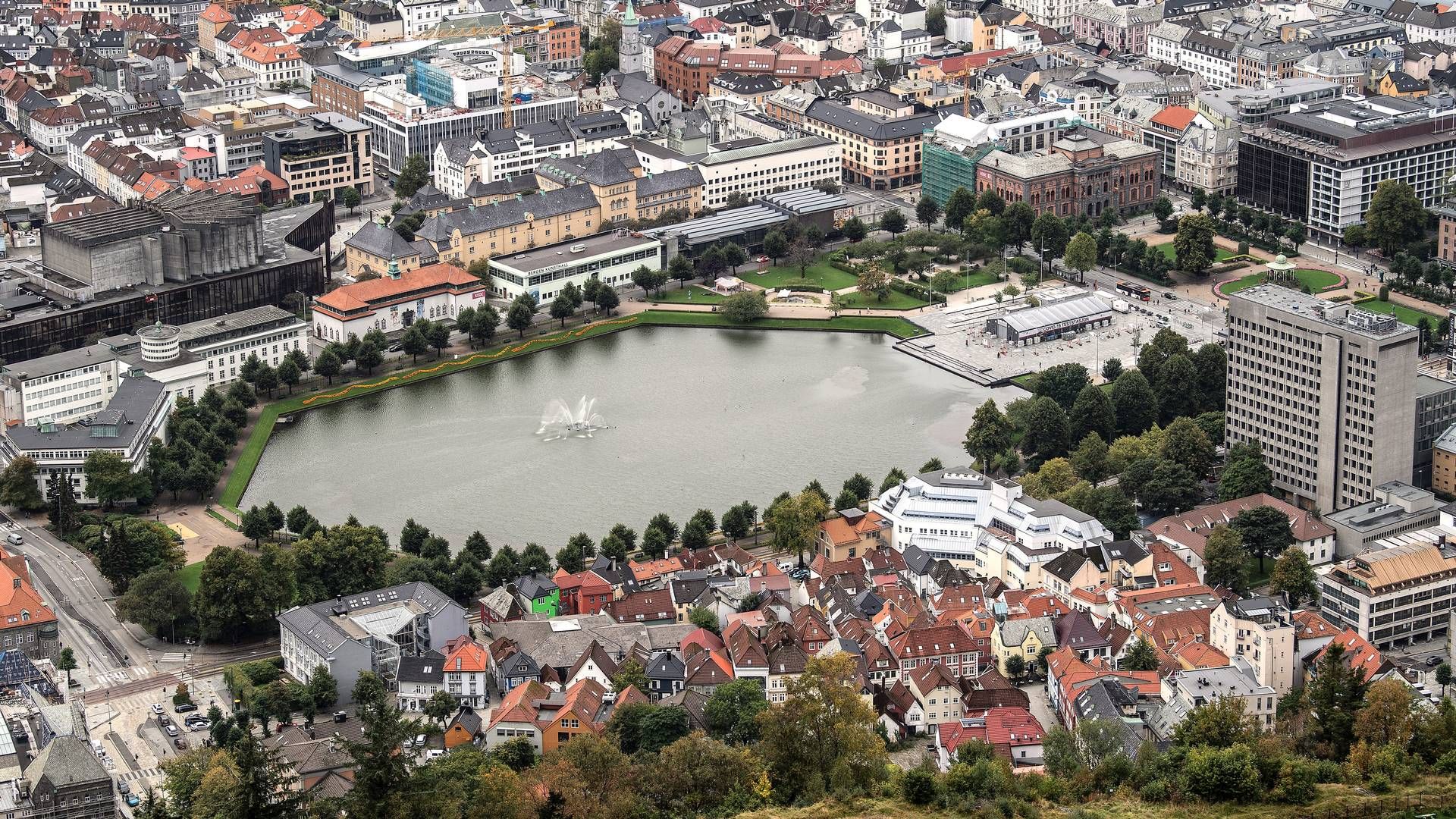 ROLIGERE MARKED: Hittil i år er det omsatt næringseiendom for 5,6 milliarder kroner i Bergen. | Foto: Marit Hommedal / NTB