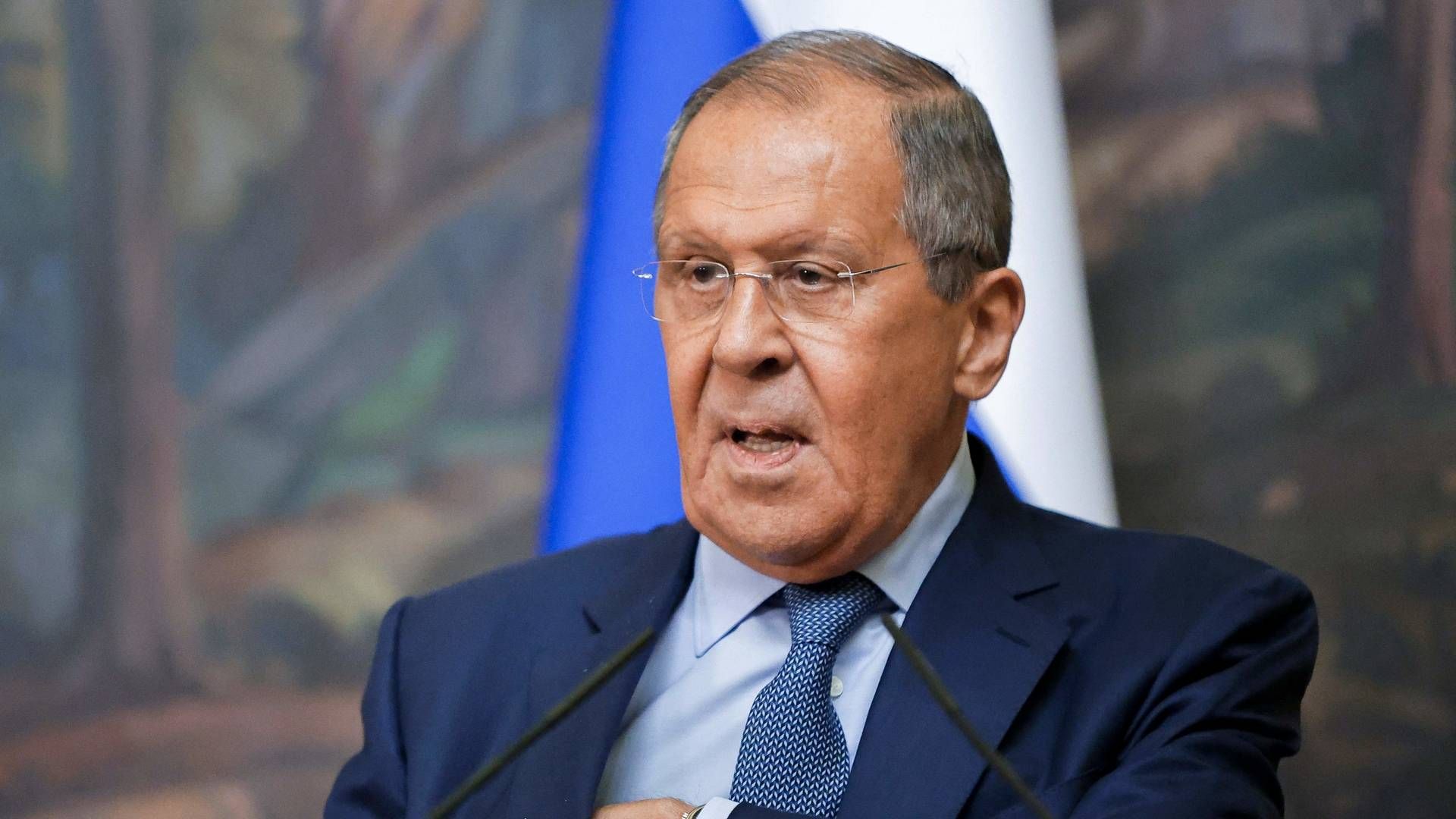 Den russiske udenrigsminister Sergej Lavrov mener, at vestens sanktioner mod Rusland også rammer eksport af fødevarer, som ellers ikke er sanktionerede. | Foto: Maxim Shemetov/AFP / POOL