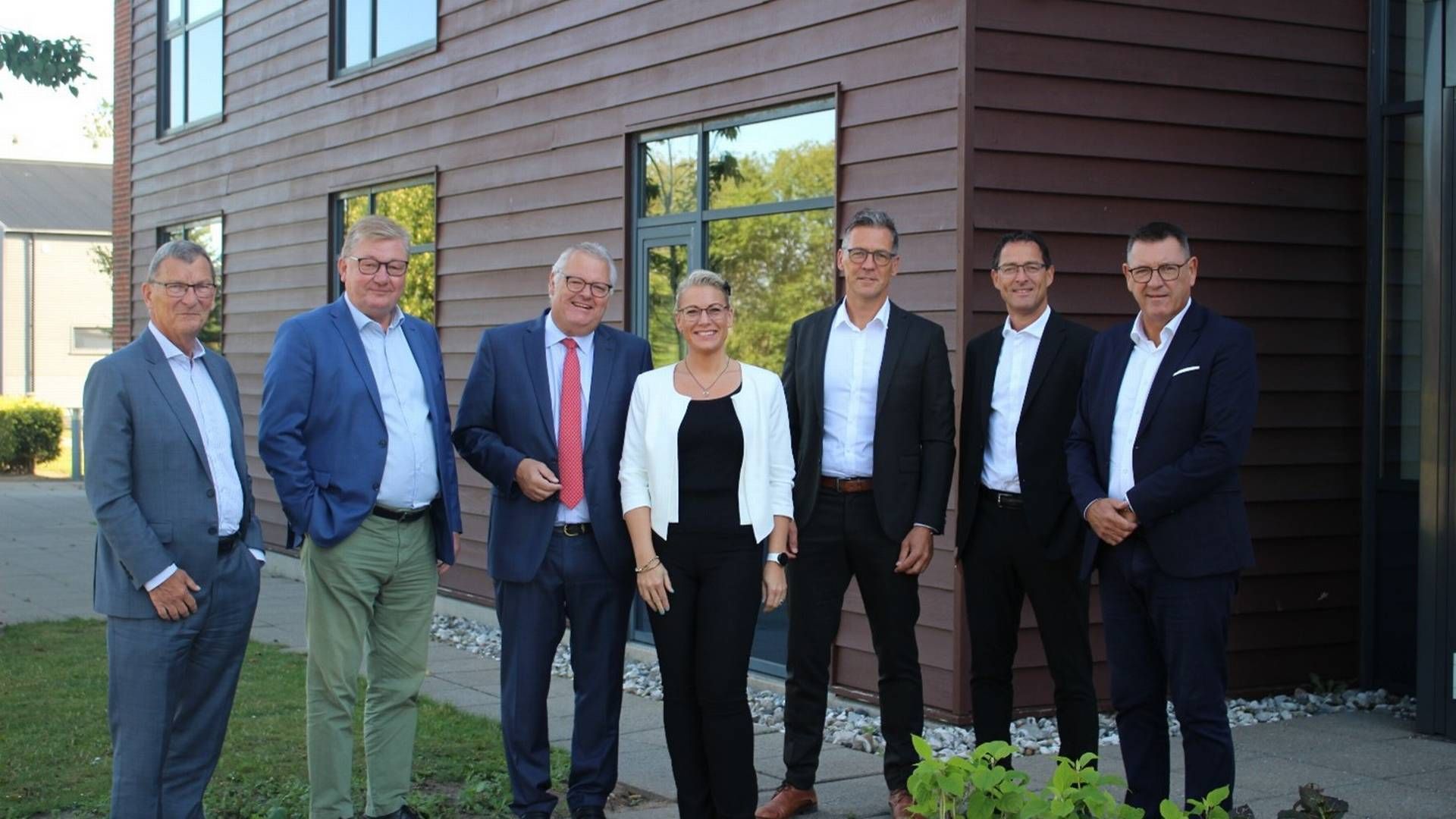 Fra venstre, Carsten Brink, bestyrelsesmedlem Jacob Holm, bestyrelsesmedlem Lars Skou, bestyrelsesformand Heidi Bøckel Häuser, finansdirektør Lars Laursen, kommerciel direktør Christian Linnet, supply chain direktør Peter Skou, adm. direktør. PR-foto