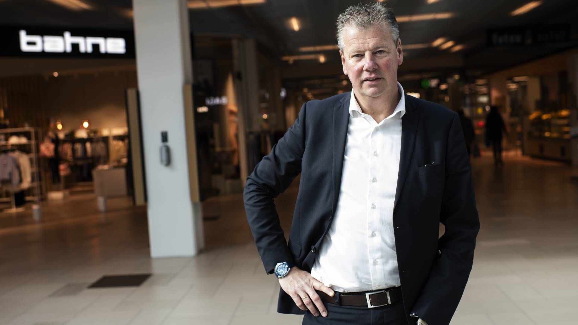 Jesper Faurholdt er chef for Danske Shoppingcentre med 18 af landets store centre. På billedet er Jesper Faurholdt i shoppingcentret City 2 ved Taastrup. | Foto: Gregers Tycho