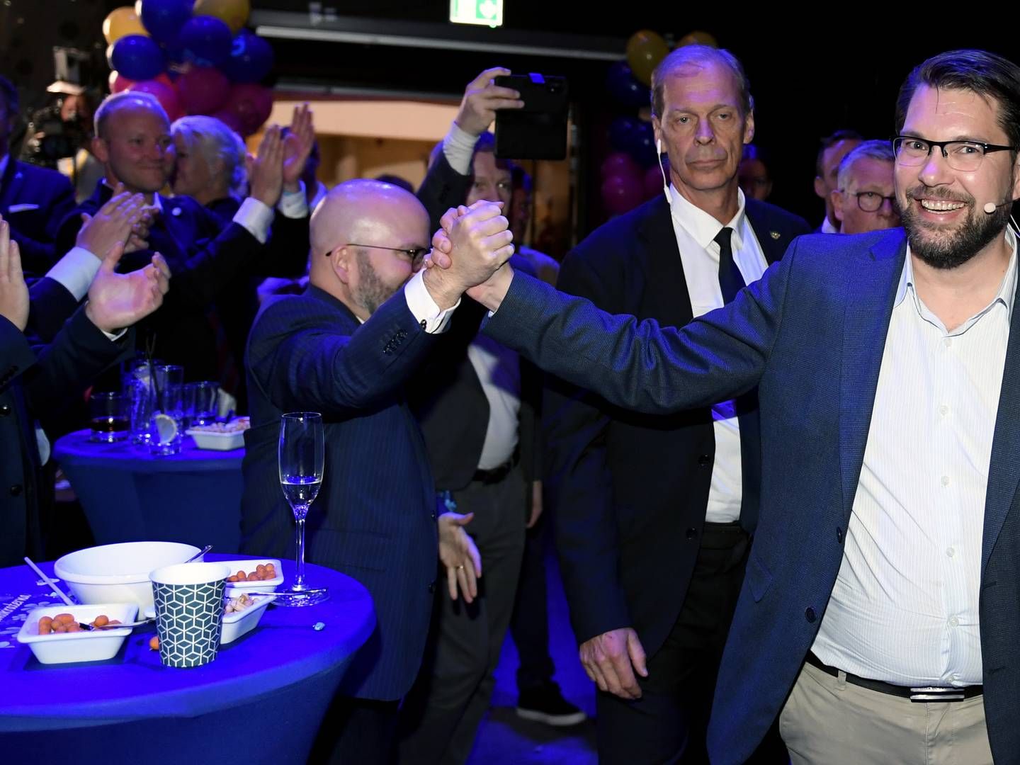 Sverigedemokraternas formand Jimmie Akesson jubler, efter at det står klart, at partiet er det næststørste i Sverige efter valget. | Foto: 10300 MAJA SUSLIN/TT/TT NYHETSBYRÅN / TT NYHETSBYRÅ
