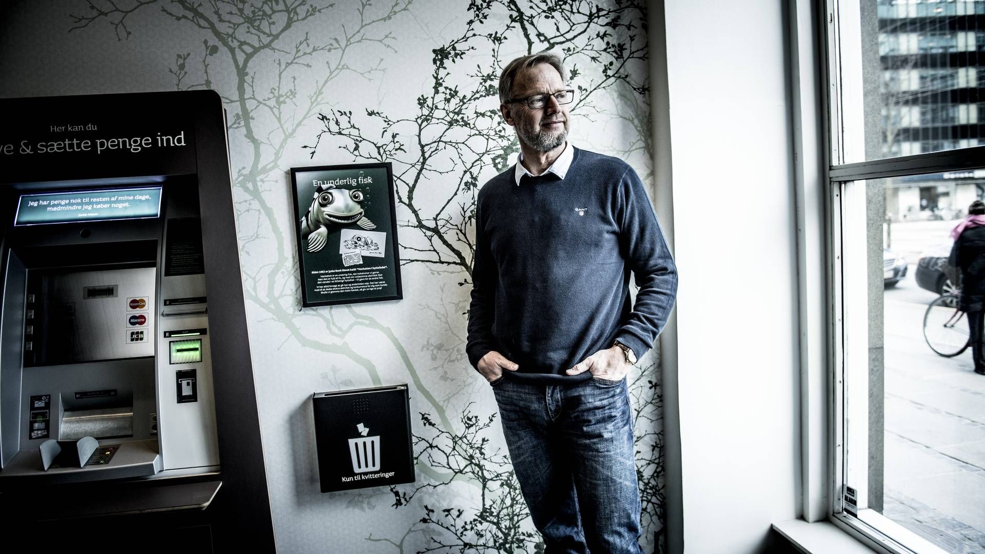 Jyske Banks topchef, Anders Dam, er økonom af uddannelse, og han mener, grundsubstansen i dansk økonomi er stærk. | Foto: Linda Johansen