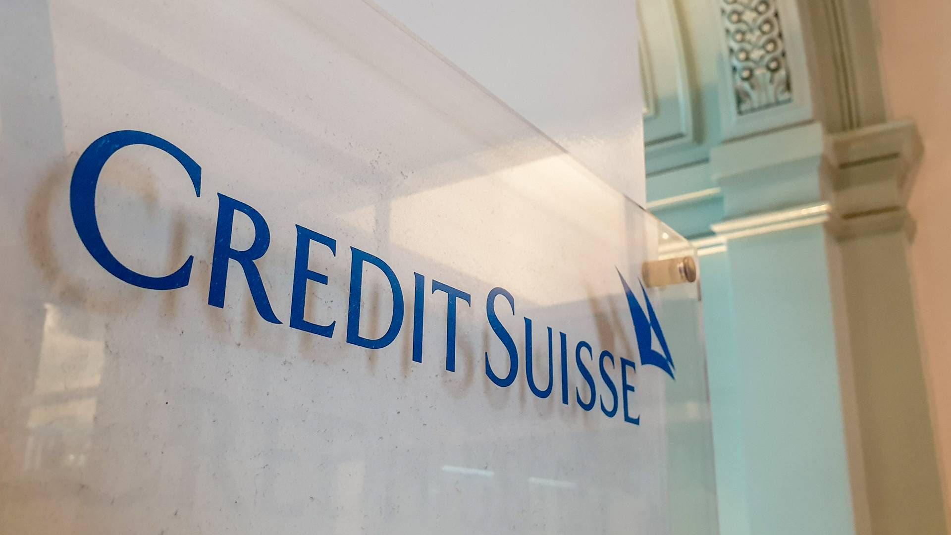 Crerdit Suisses kunde- og kapitalflukt stoppet ikke opp etter at banken ble solgt til UBS med hjelp av myndighetene. | Foto: Sebastian Holsen