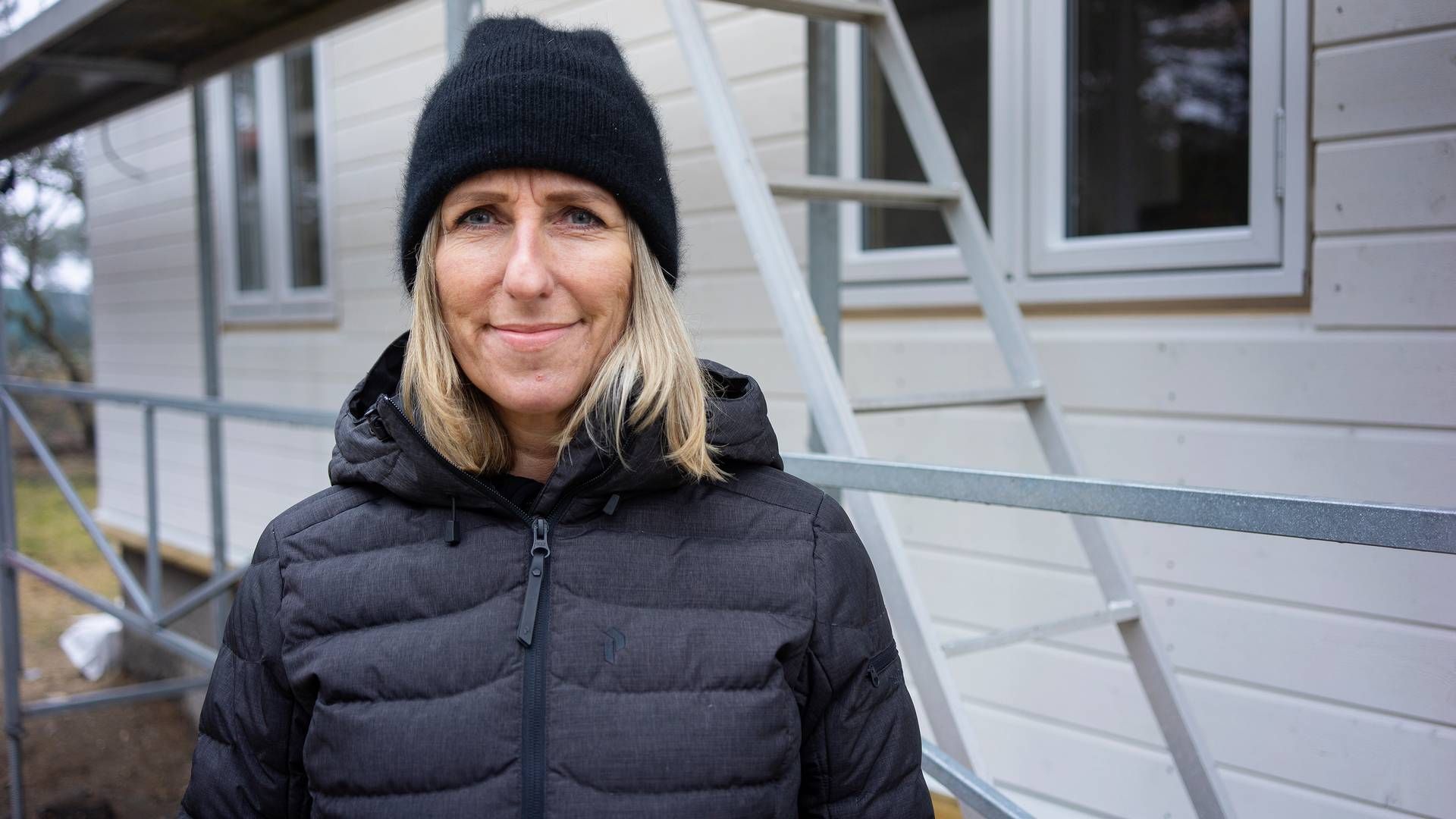 MER NEDBØR: – Med stadig mer nedbør og fuktigere klima er vedlikehold og forebygging viktigere enn noen gang – spesielt for de med eldre hus, sier Therese Hofstad-Nielsen i Fremtind. | Foto: Fremtind