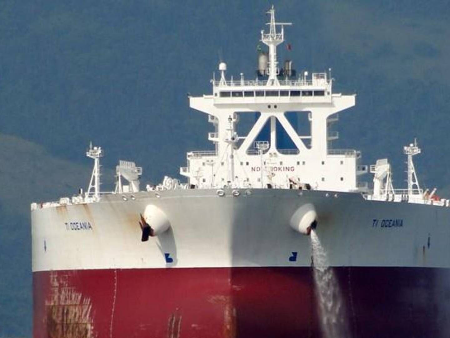 Euronav har solgt den store ULCC-tanker 'Europe' men beholder de tre andre ULCC'er bl.a. Oceania (billedet). | Foto: PR / Euronav