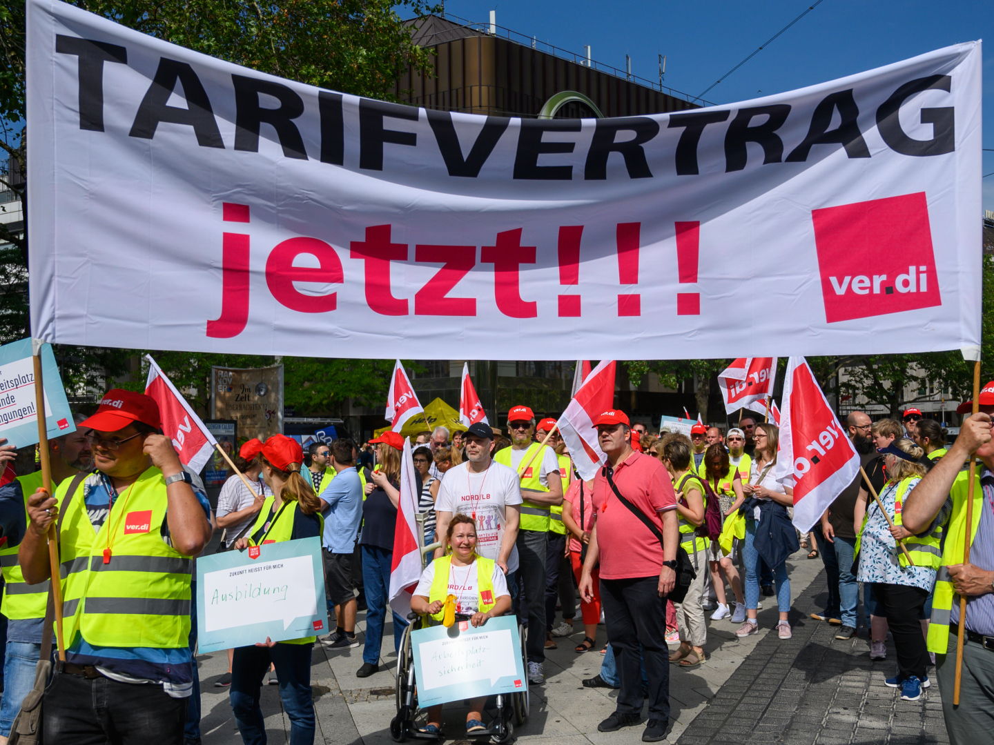 Verdi-Streik im Jahr 2019. | Foto: picture alliance/dpa | Christophe Gateau