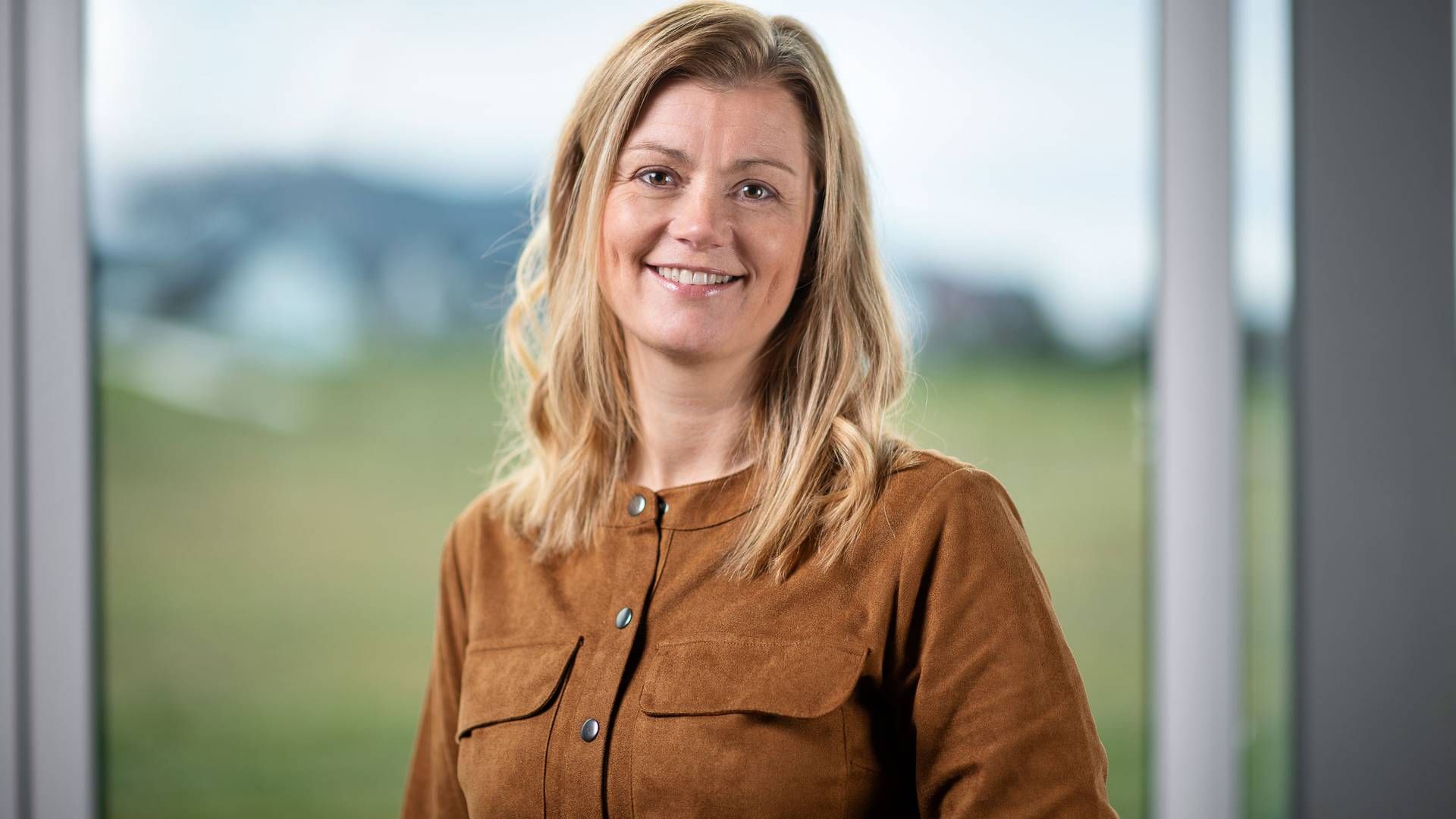 Mette Ryste er banksjef for personmarkedet i Sparebanken Møre. Hun er stolt av at banken bidrar til nytt akuttmottak i Volda.
