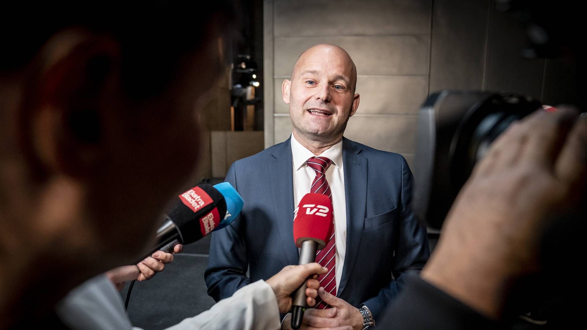 "Jeg brugte næsten hele min justitsministertid på at bekæmpe bander og sætte dem i fængsel, så det betyder noget for mig,” siger Søren Pape, formand for De Konservative. | Foto: Mads Claus Rasmussen