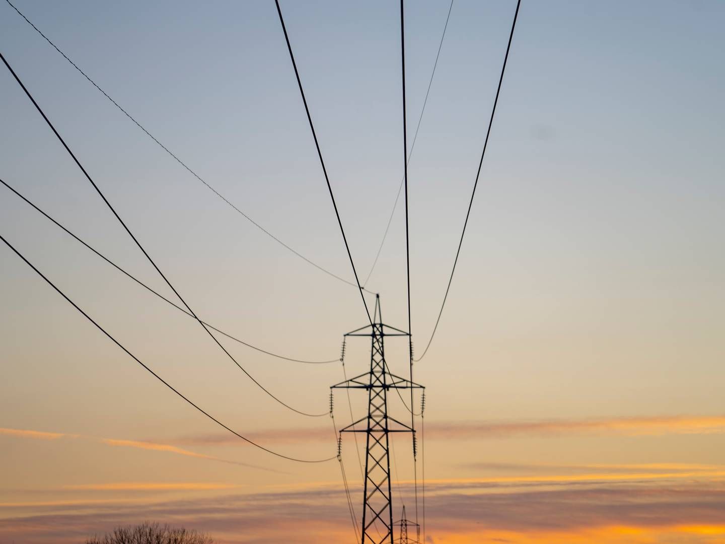 STRESSTEST: EU-kommisjonen ønsker å stressteste strømnettet for å beskytte kritisk energi-infrastruktur. | Foto: Marius Helge Larsen / NTB