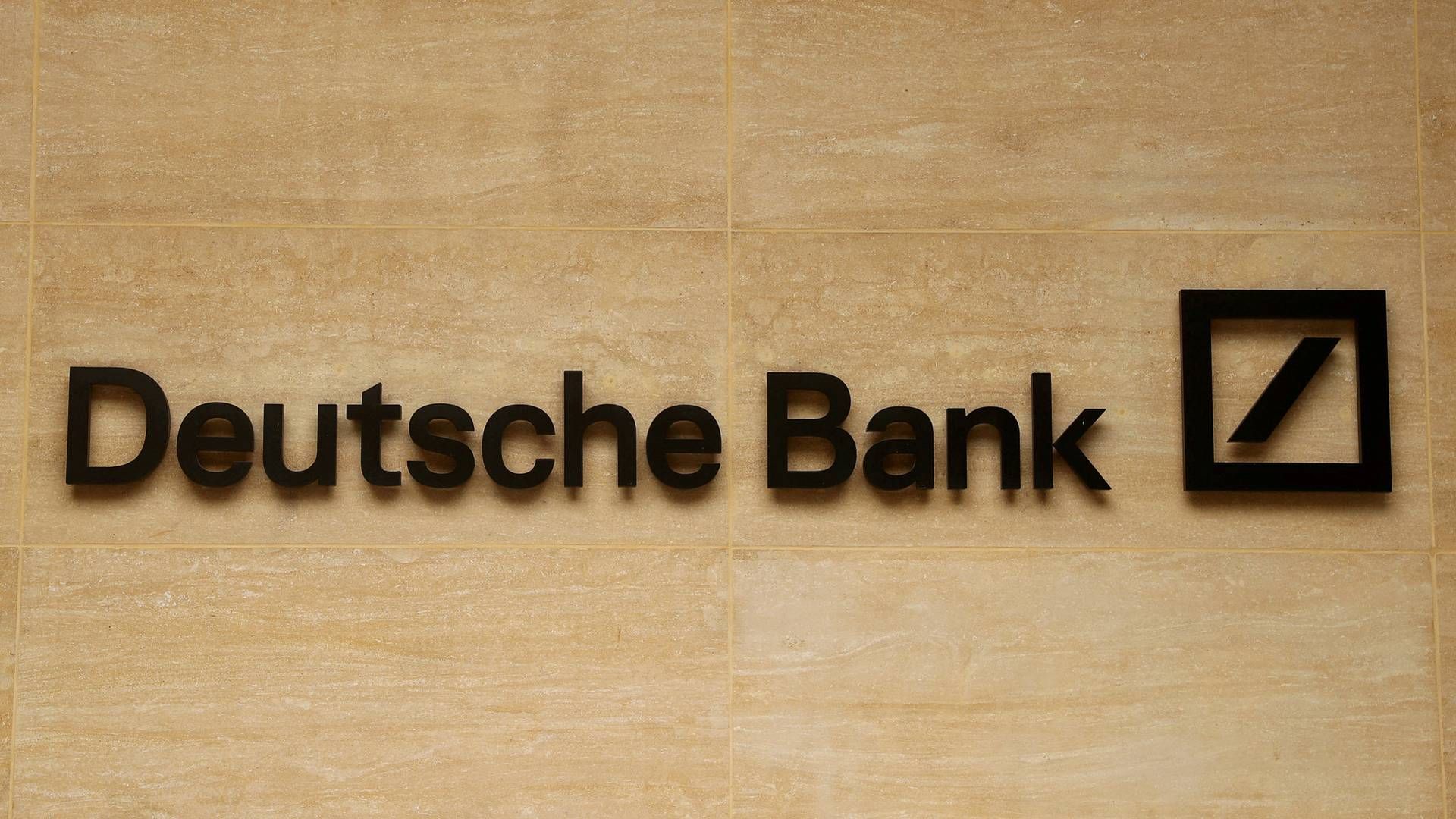 Tyske myndigheder har i længere tid undersøgt Deutsche Banks indblanding i skandalen om udbetalingen af kæmpesummer i uberettiget refusion af udbytteskat. | Foto: SIMON DAWSON/REUTERS / X06555