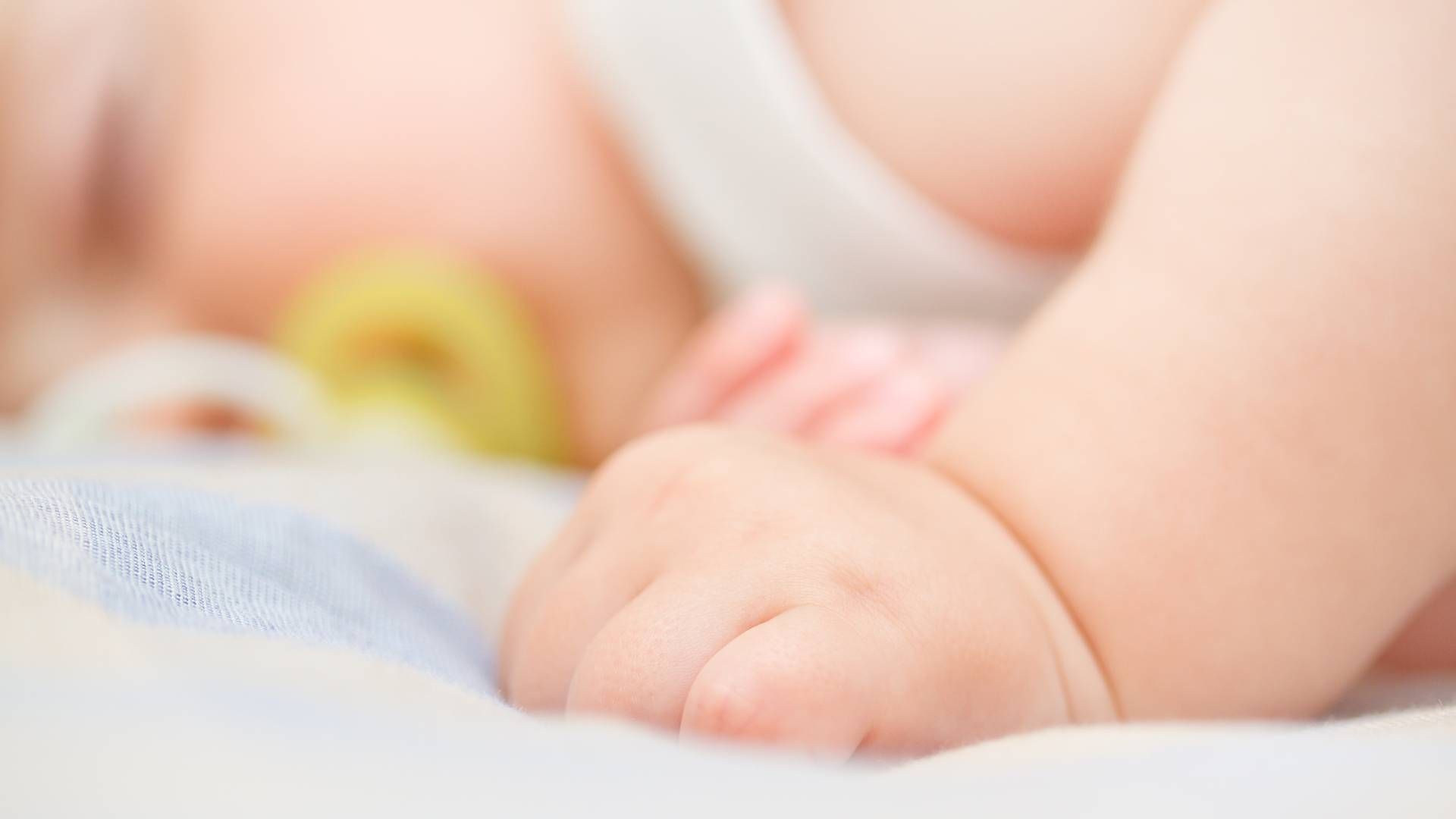 VAKSINE TIL SMÅ BARN: Bruken av to forskjellige koronavaksiner til småbarn anbefales nå av EMA. | Foto: Colourbox