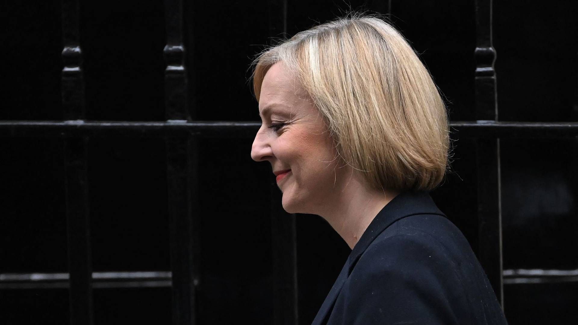Lizz Truss går af som premierminister i Storbritannien. | Foto: Ben Stansall/AFP / AFP
