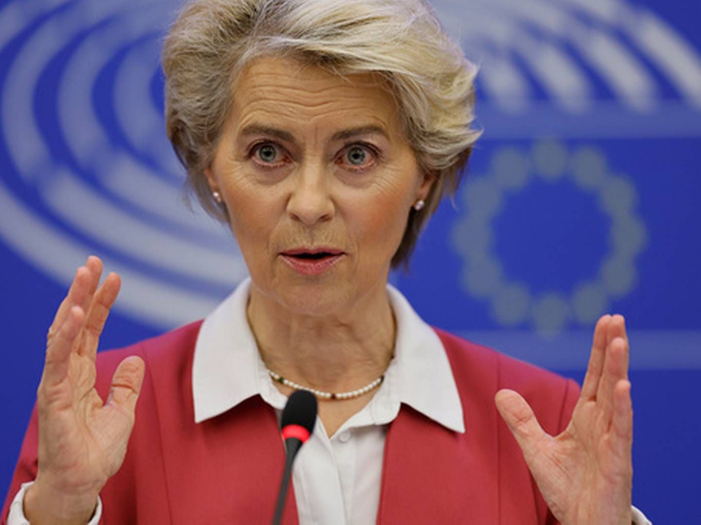 FÅR NEI FRA NORGE: EU-topp Ursula von der Leyen vil forhandle, men olje- og energiminister Terje Aasland (Ap) avviser at det er aktuelt med samtaler om en priskorridor på gass. | Foto: Jean-Francois Badias/AP/NTB