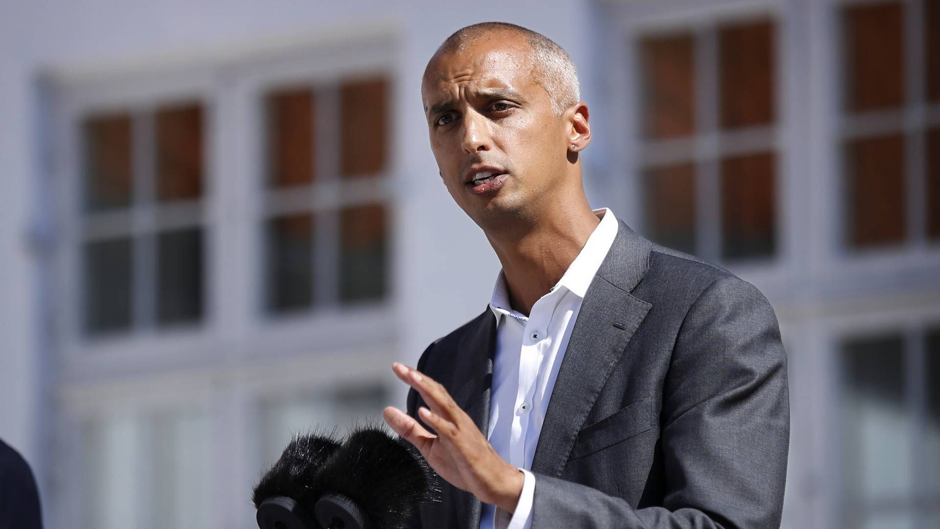 Domstolenes økonomi og ændring af regler i retsplejeloven skal drøftes parallelt, lyder det fra justitsminister Mattias Tesfaye. | Foto: Jens Dresling