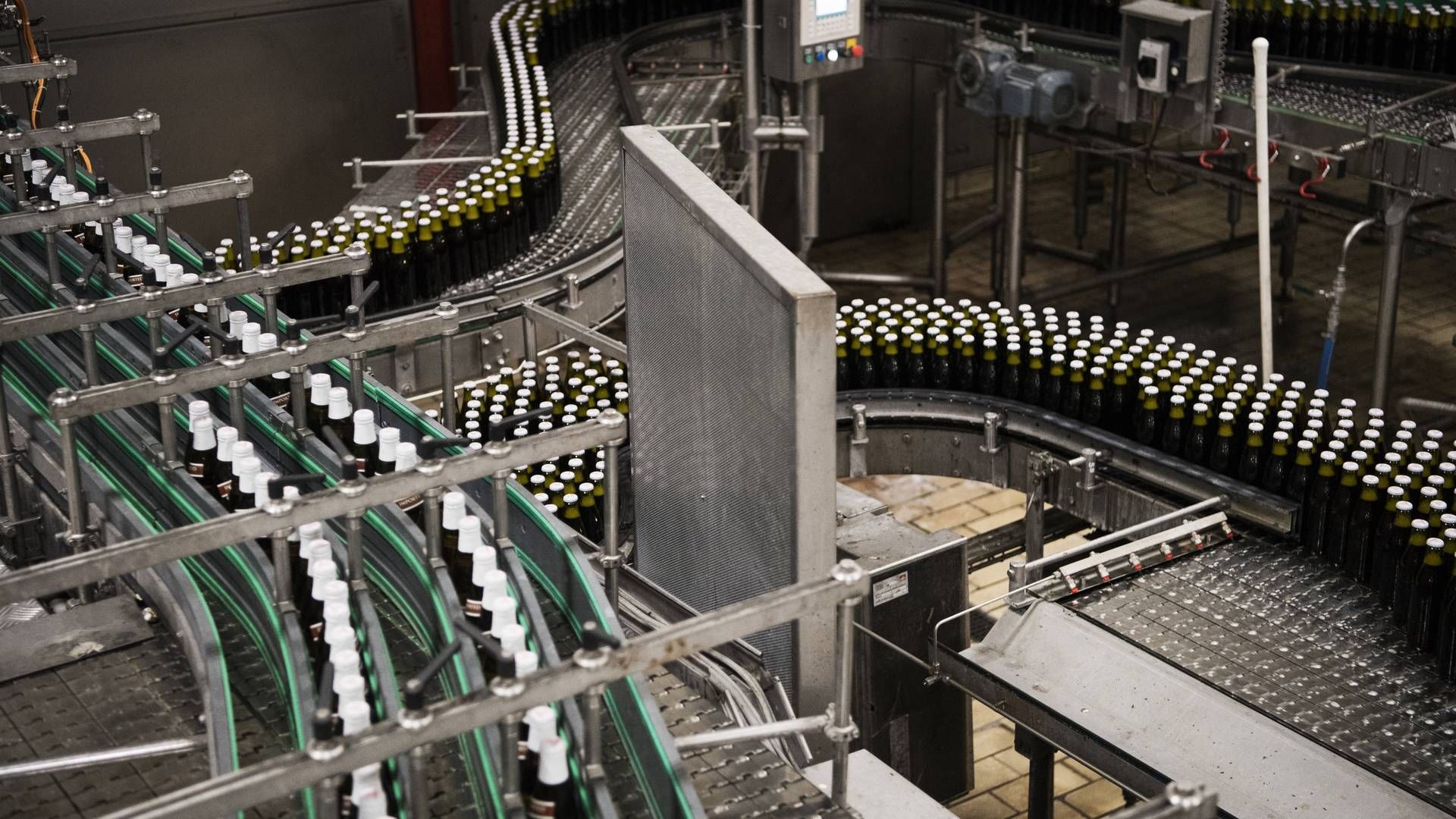 Landets næststørste bryggerikoncern, Royal Unibrew, må opgive købet af kildevandsbrandet ASua d'Or. | Foto: Gregers Tycho/ERH