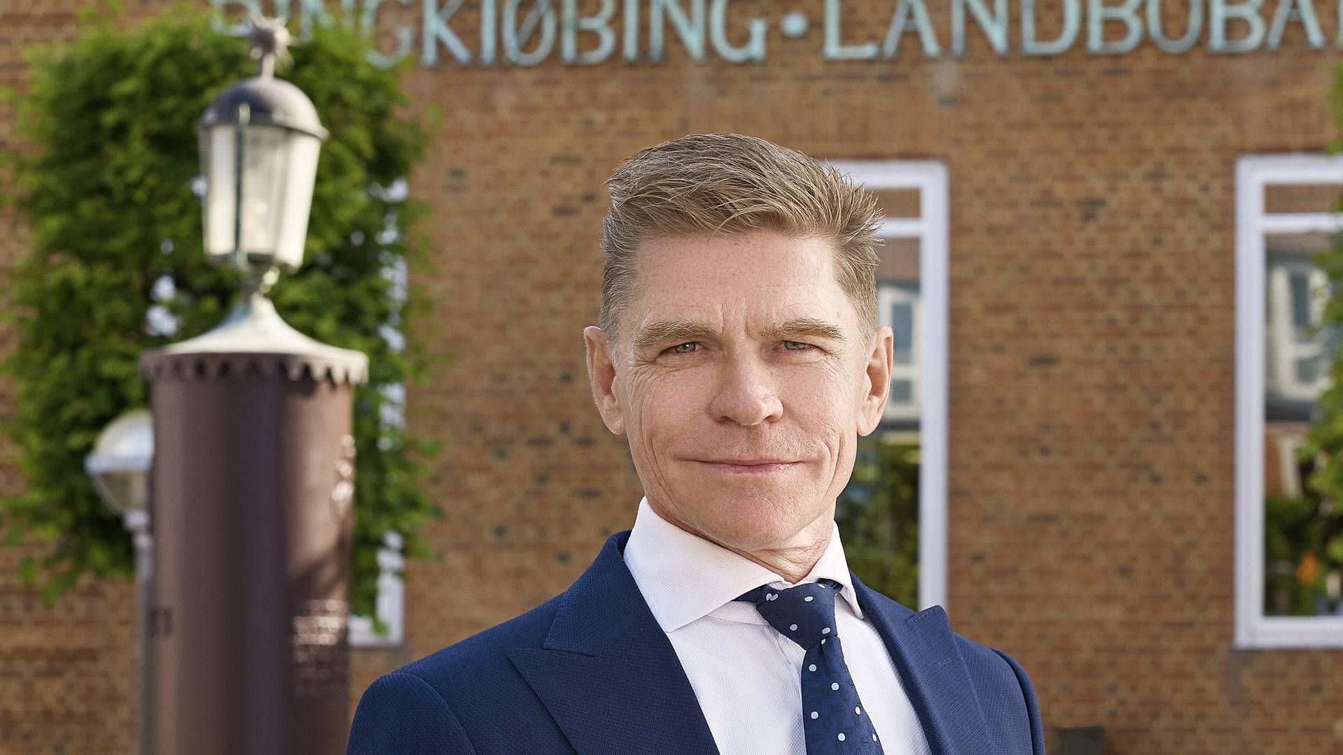 Ringkjøbing Landbobank med adm. direktør John Fisker fastholder forventningerne til 2022 og har dermed fortsat kurs mod det bedste år i bankens historie. | Foto: PR / Ringkjøbing Landbobank