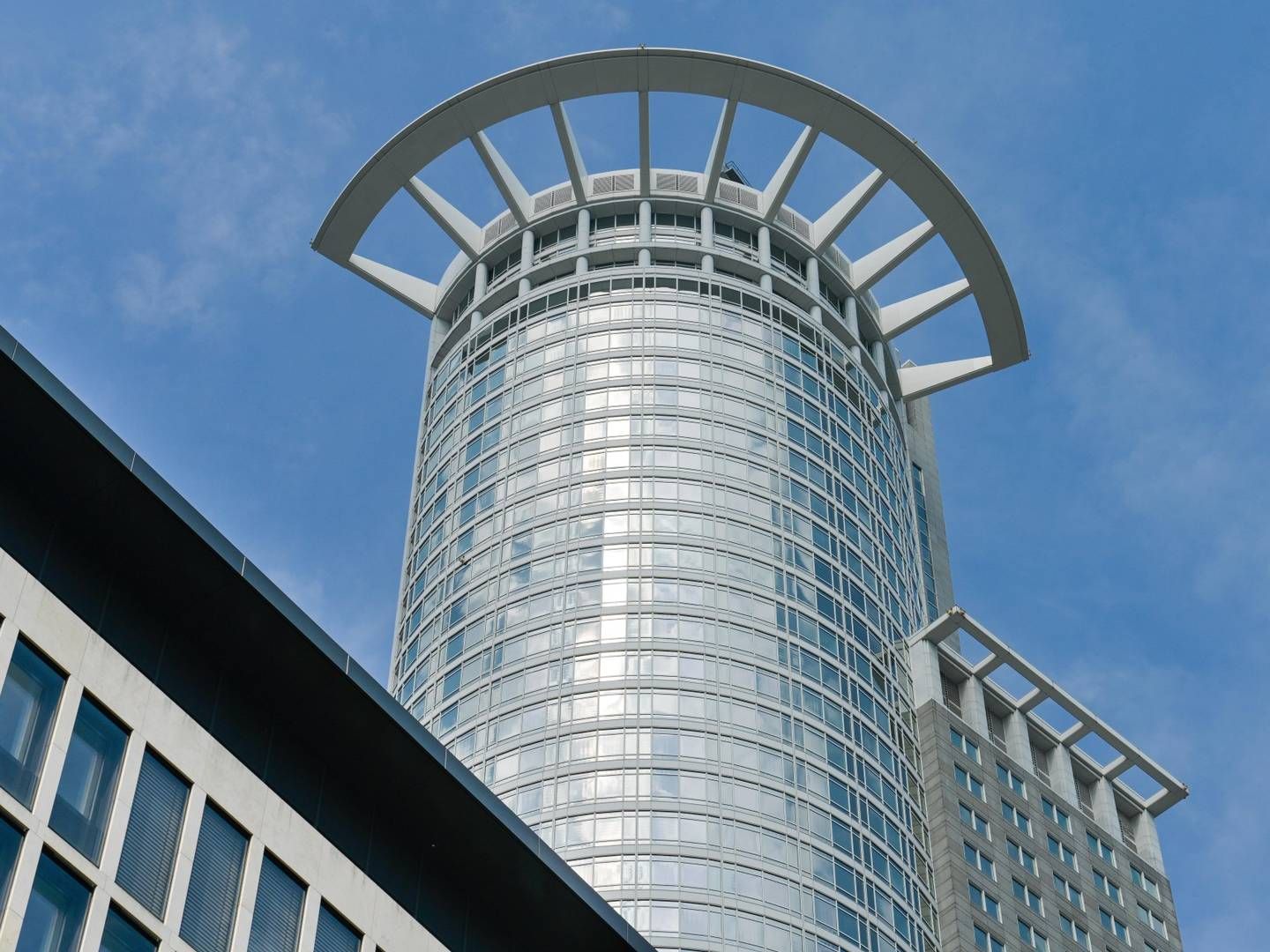 Das Gebäude der DZ Bank in Frankfurt | Foto: picture alliance / imageBROKER | Schoening