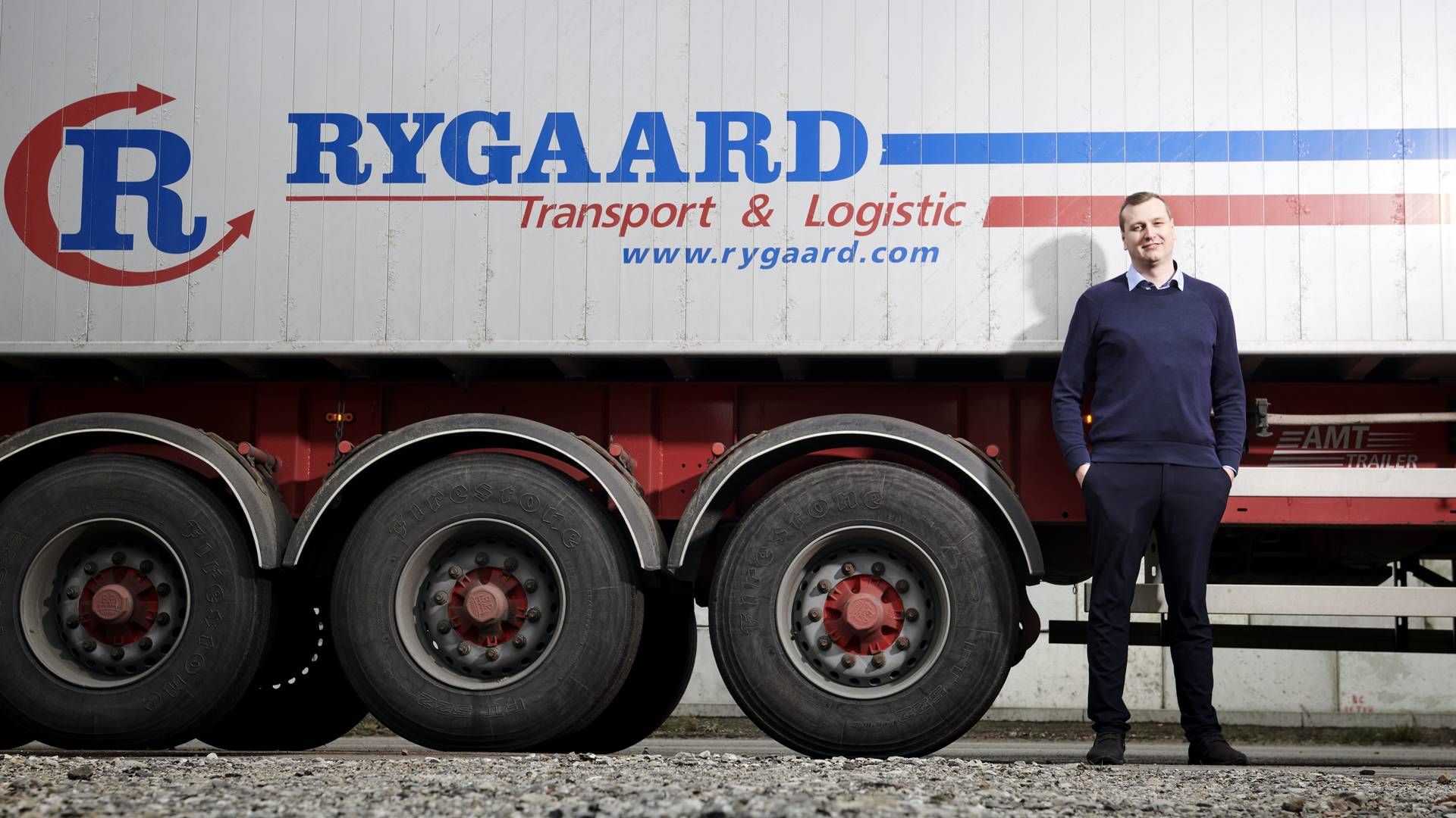 Christian Rygaard er fjerde generation i vognmandsvirksomheden Rygaard Transport, der varetager renovationsopgaver for Reno Djurs. | Foto: Rygaard Transport/PR