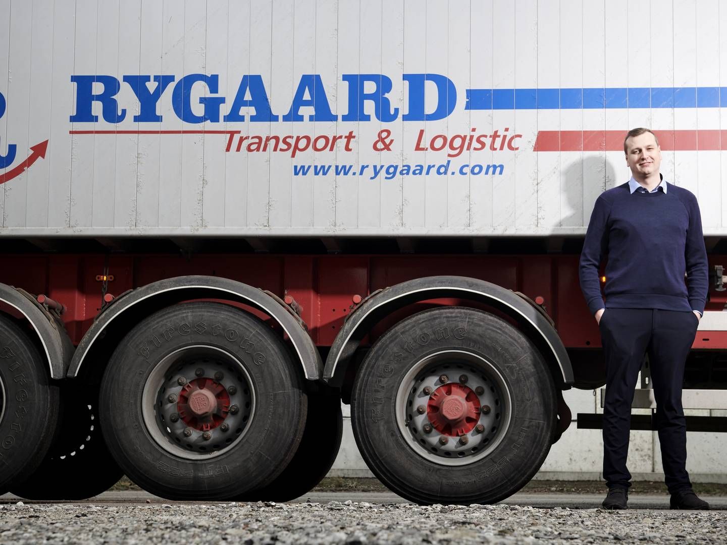 Christian Rygaard er fjerde generation i vognmandsvirksomheden Rygaard Transport, der varetager renovationsopgaver for Reno Djurs. | Foto: Rygaard Transport/PR