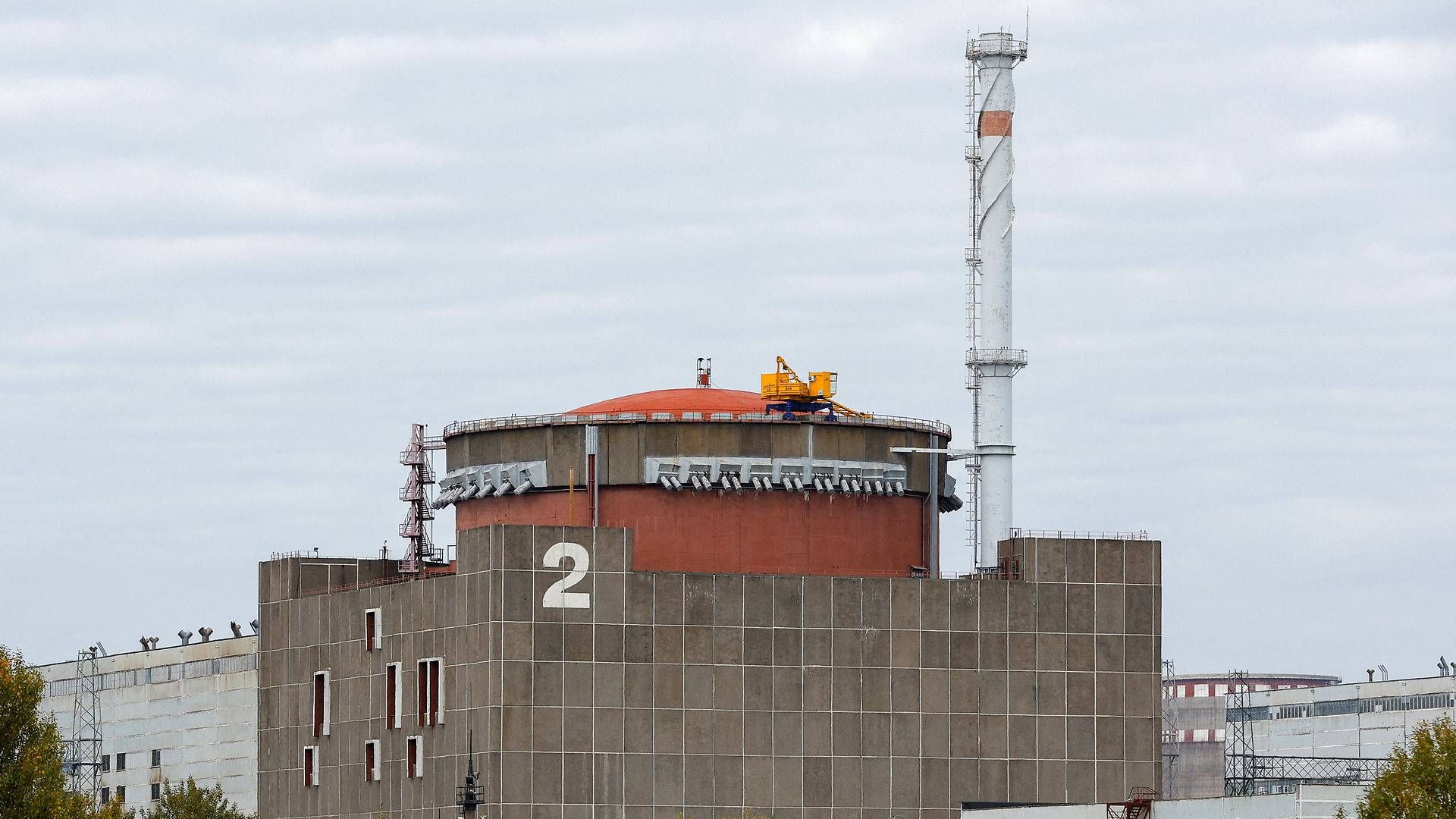 Zaporizjzja-atomkraftværket er igen blevet koblet af elnettet på grund af beskydning fra russisk side. Arkivfoto: Alexander Ermochenko/Reuters