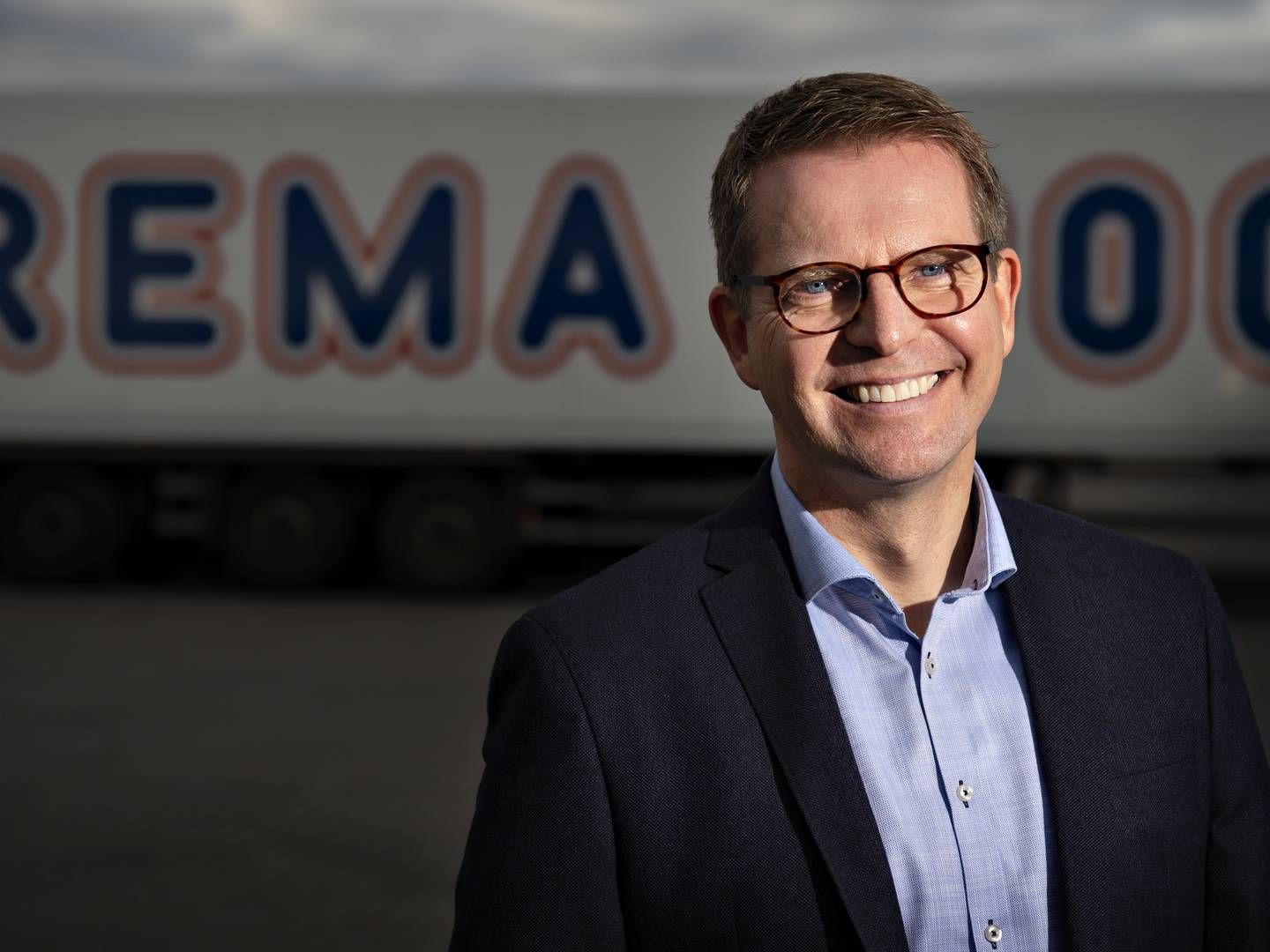 ”Vi har en drøm om at blive kendt som det mest værdidrevne selskab. Det vil sige, at vi ikke har voldsomt mange regler i Rema 1000," siger Henrik Burkal, der er topchef i Rema 1000 Danmark. | Foto: Brian Karmark/ERH