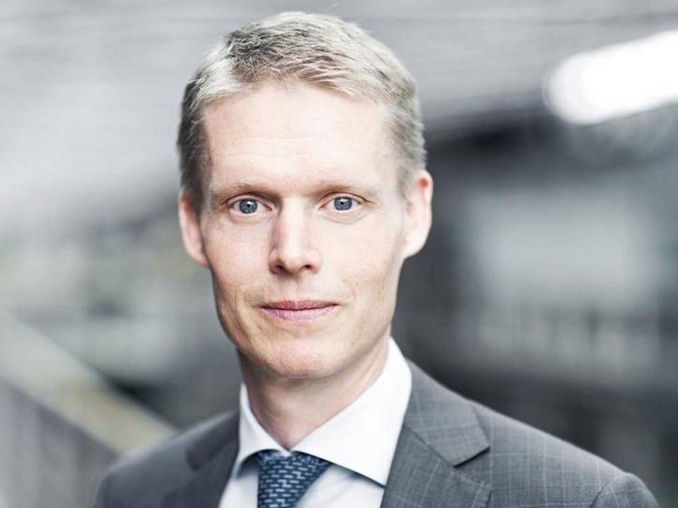 Foto: DONG. Henrik Poulsen har god grund til at være tilfreds med frasalget af selskabets vindmøllepark på land, mener Jyske Bank-analytiker.