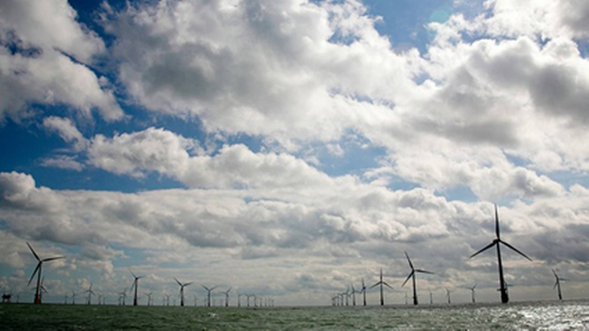 In 2010, Vattenfall constructed the largest offshore wind farm at the time with 300 MW across 100 Vestas turbines. Now, the Swedish company plans to build a larger farm but with just a third as many turbines. | Photo: Jamie Cook